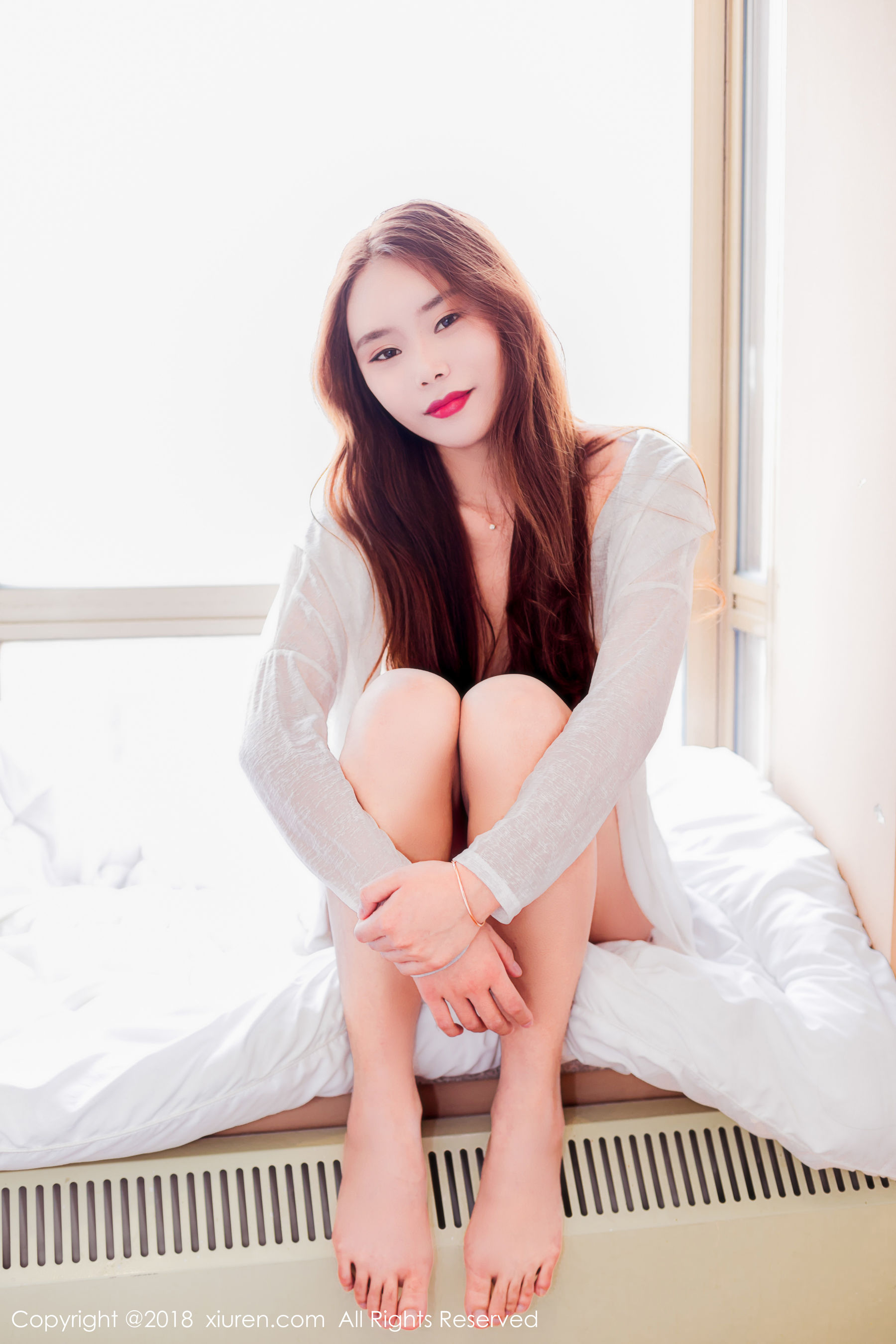 图片[5]-模特小曼miki《童颜巨乳甜美型妹子》 秀人网XIUREN No.972-COS写真在线网