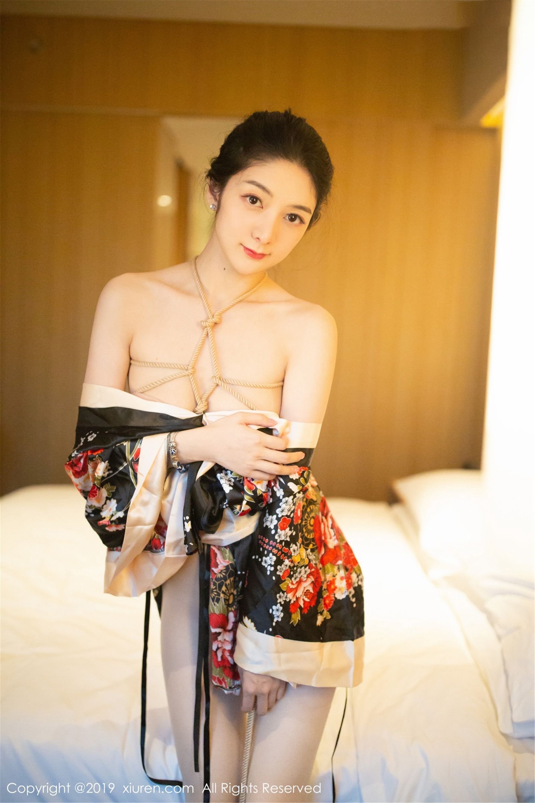 图片[4]-XiuRen 秀人网 No.1444 Angela喜欢猫-COS写真在线网