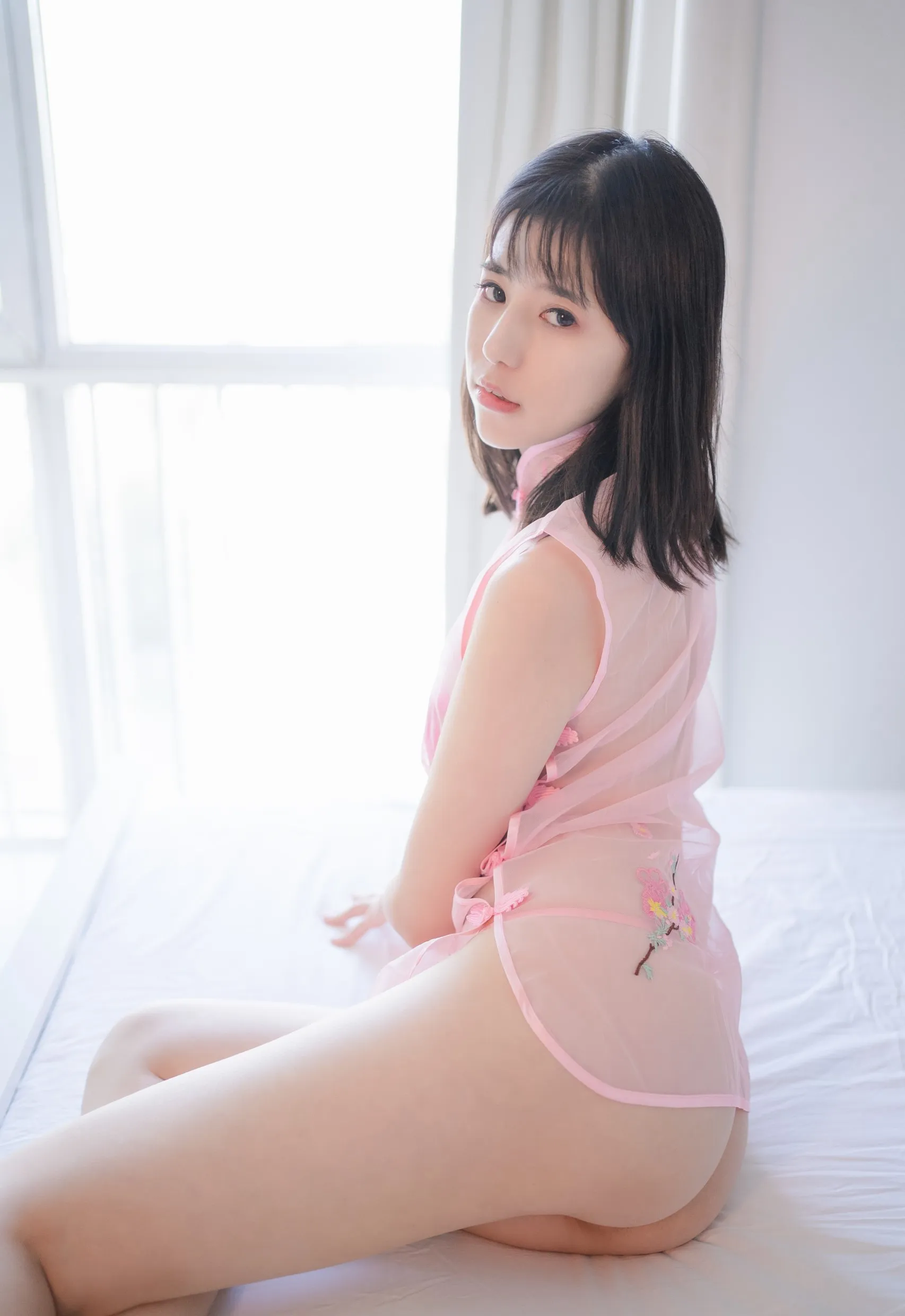图片[3]-XIUREN秀人网 N0.1791 艾栗栗栗栗栗栗吖-COS写真在线网