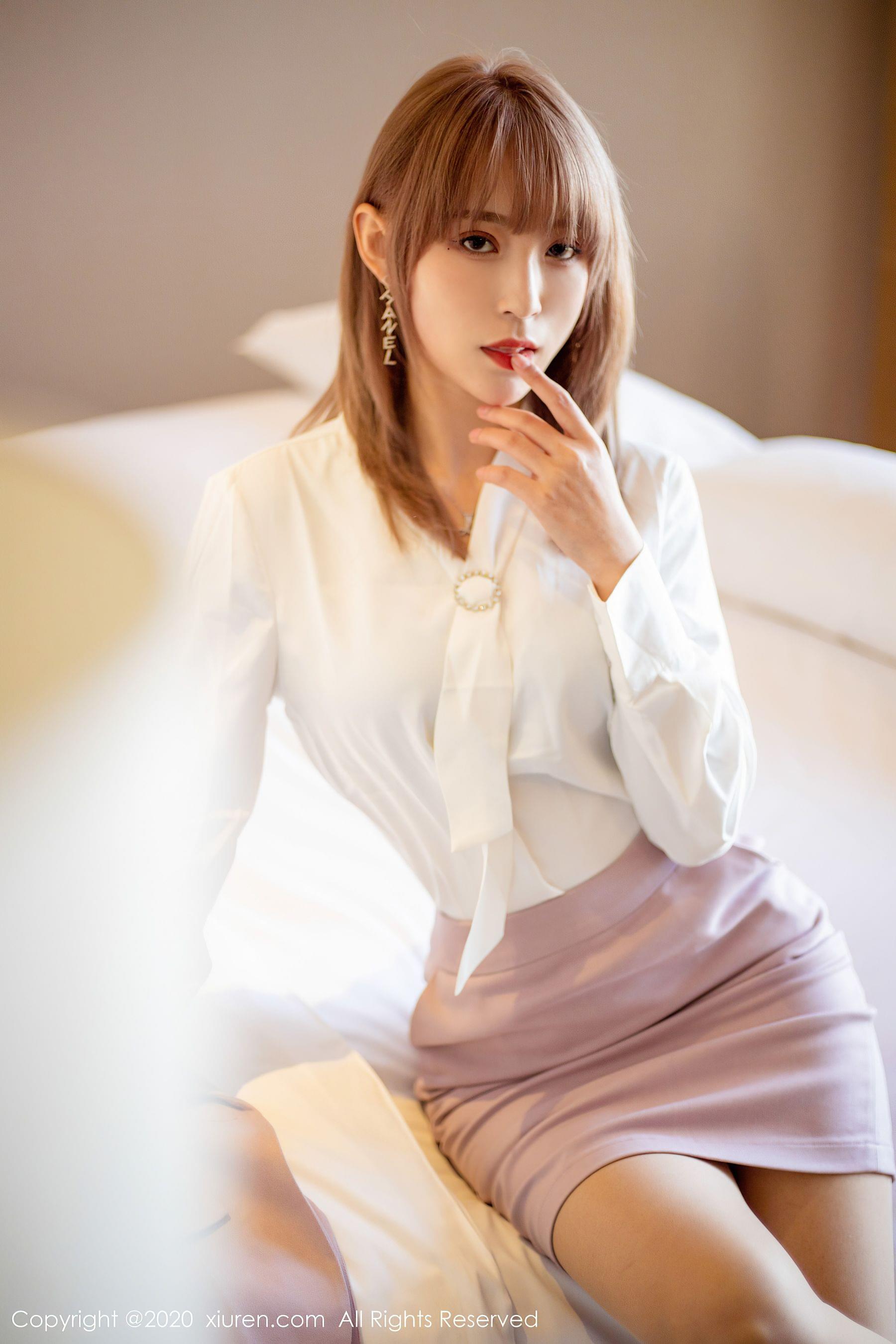图片[6]-秀人XIUREN No.2304 周慕汐fairy-COS写真在线网