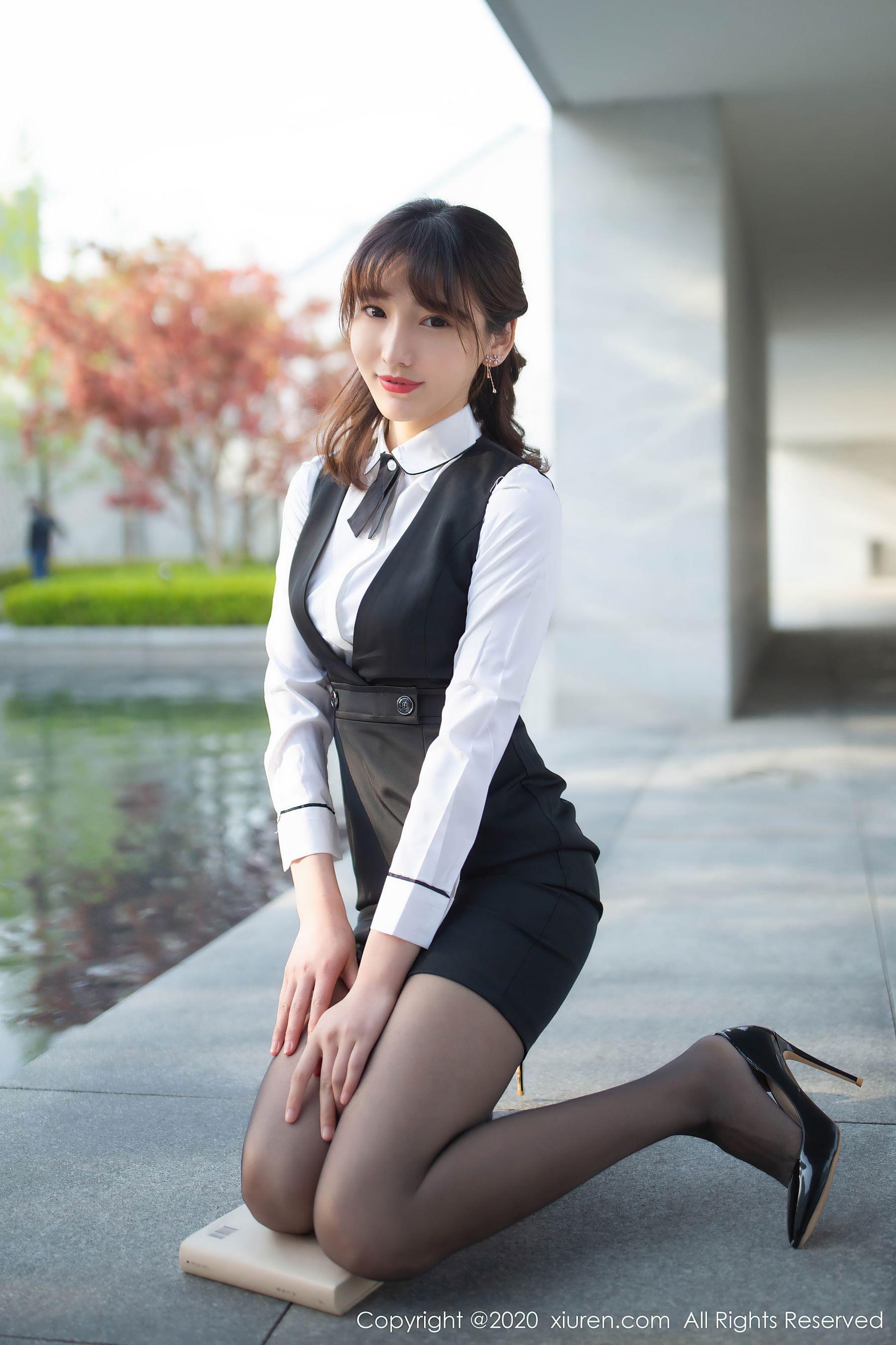 图片[2]-秀人XIUREN No.2312 陆萱萱-COS写真在线网