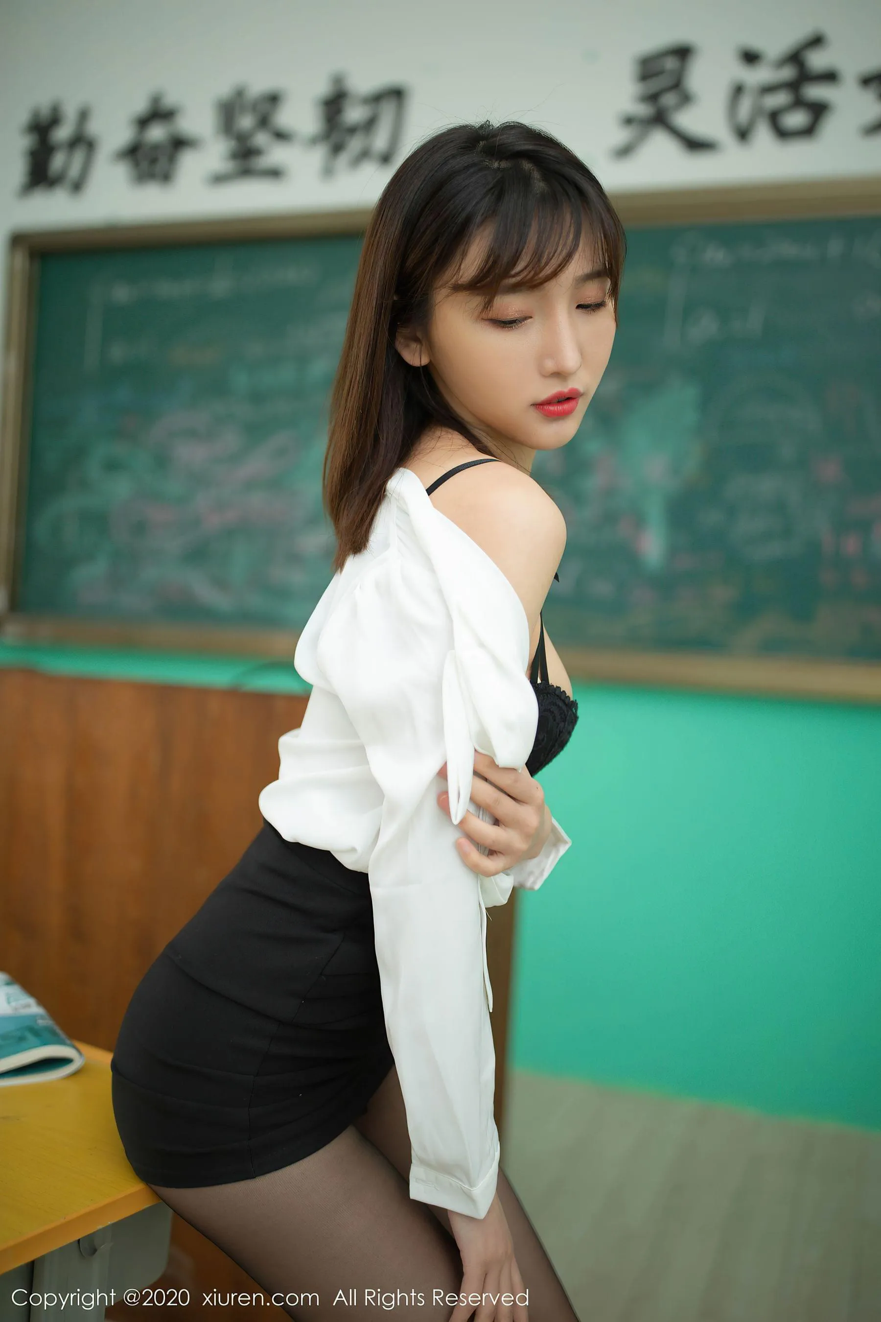 图片[3]-秀人XIUREN No.2343 陆萱萱-COS写真在线网
