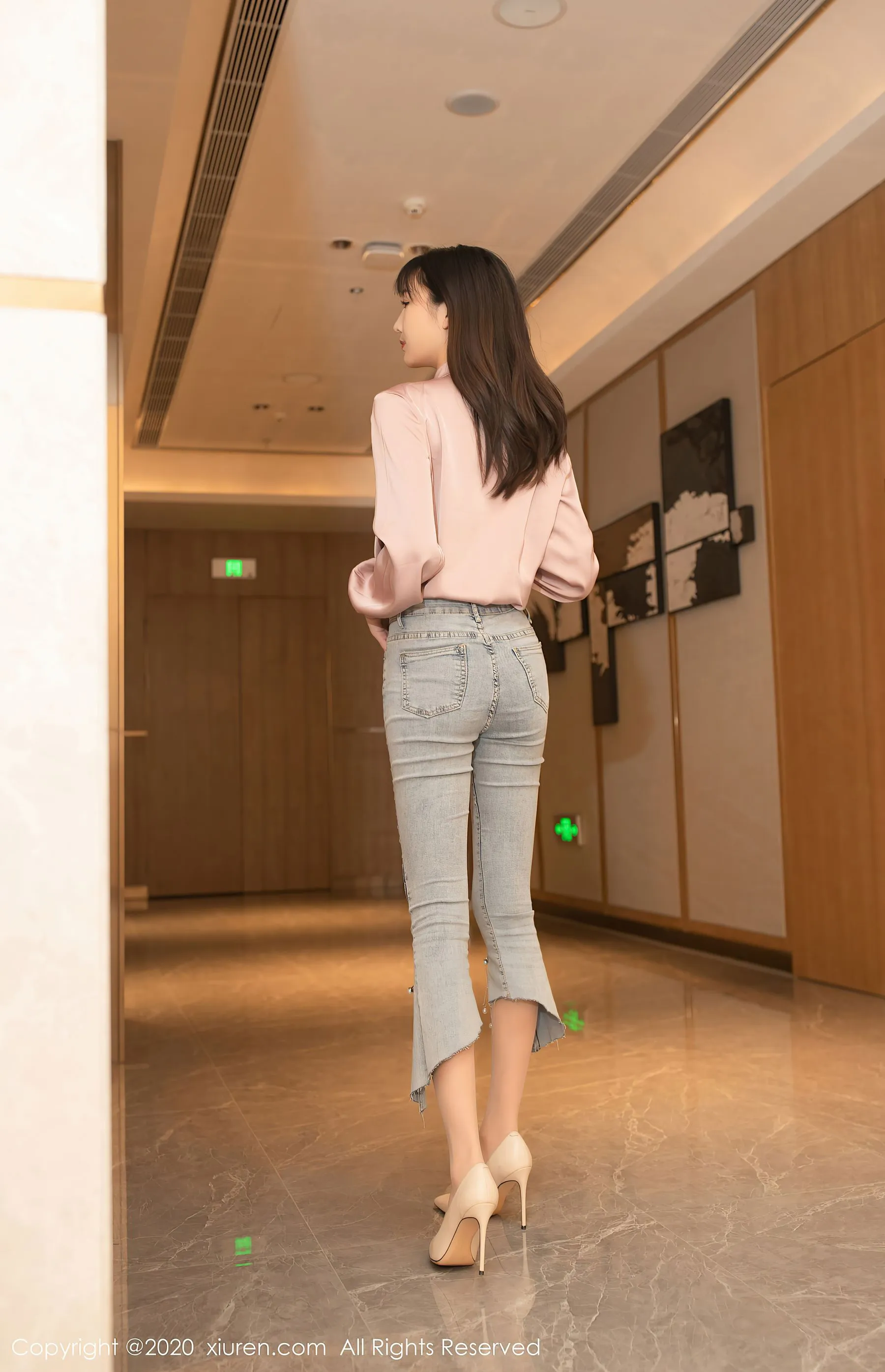 图片[2]-秀人 No.2955 陆萱萱-COS写真在线网