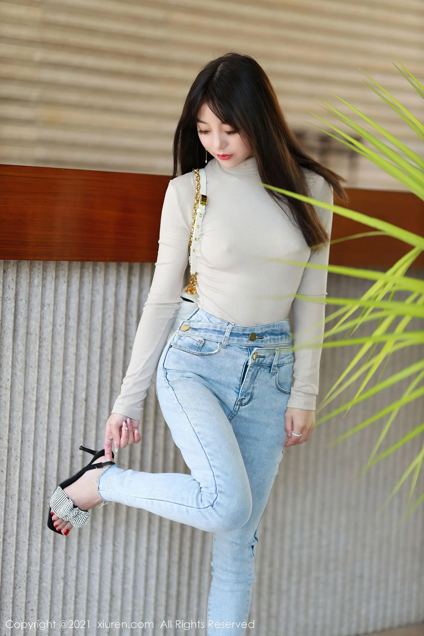 图片[6]-秀人 No.3369 佘贝拉bella-COS写真在线网