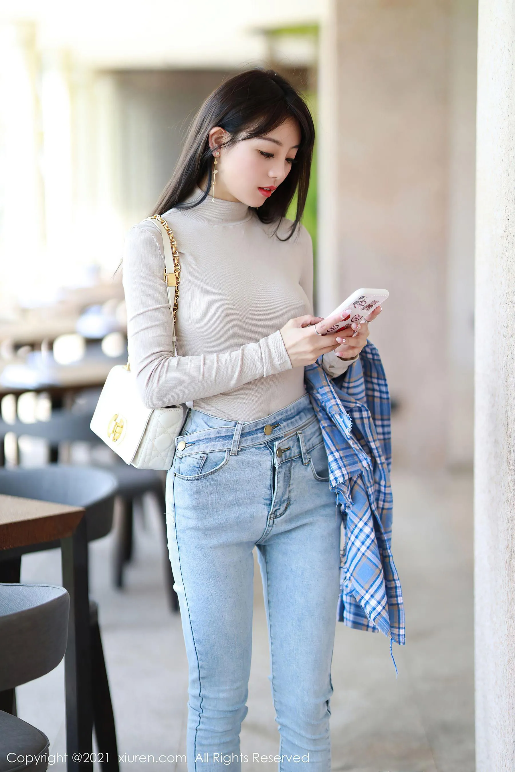 图片[5]-秀人 No.3369 佘贝拉bella-COS写真在线网