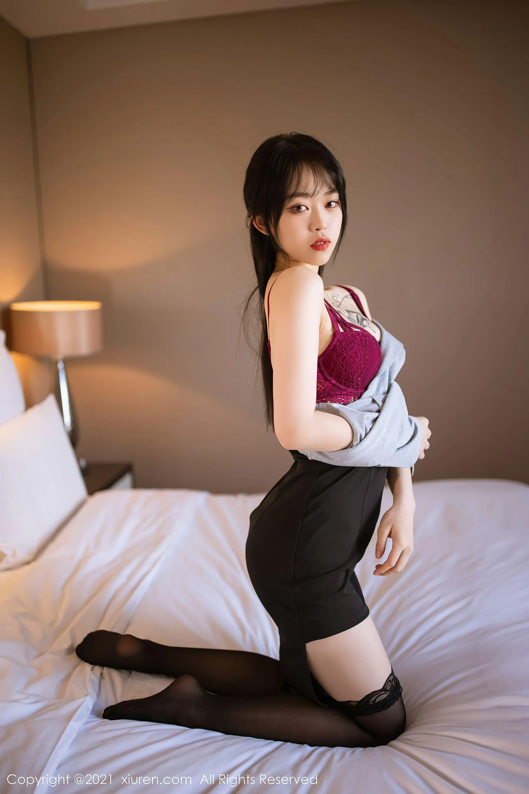 图片[2]-秀人 No.3395 奶瓶子-COS写真在线网