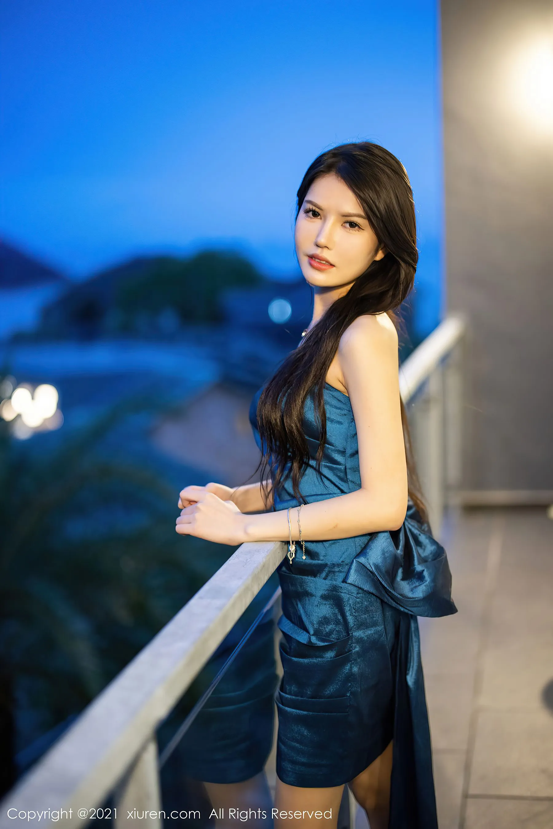 图片[2]-秀人 No.3851 媛媛酱belle-COS写真在线网