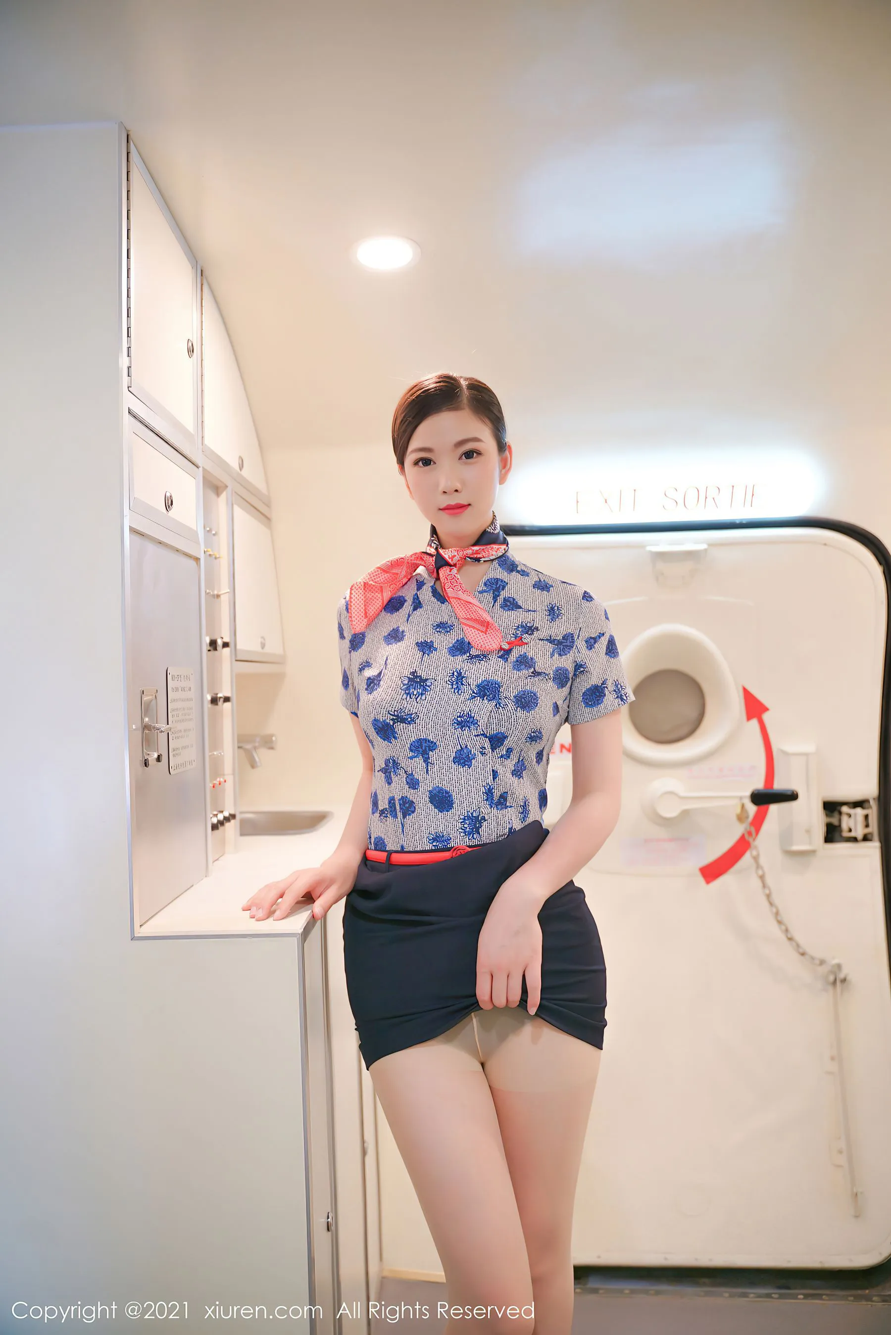 图片[2]-秀人 No.3947 李雅柔-COS写真在线网