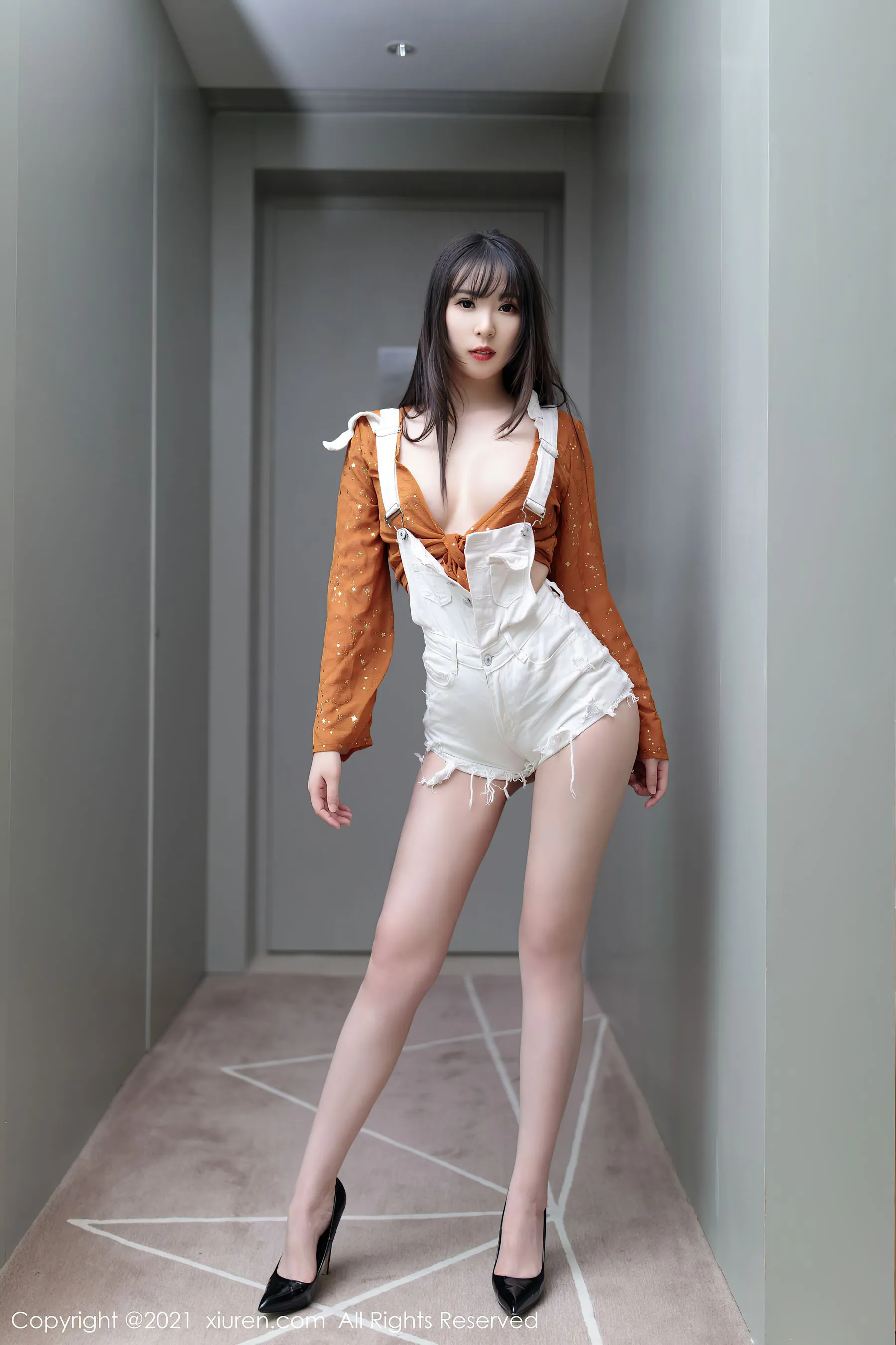 图片[5]-秀人 No.4015 小波多-COS写真在线网