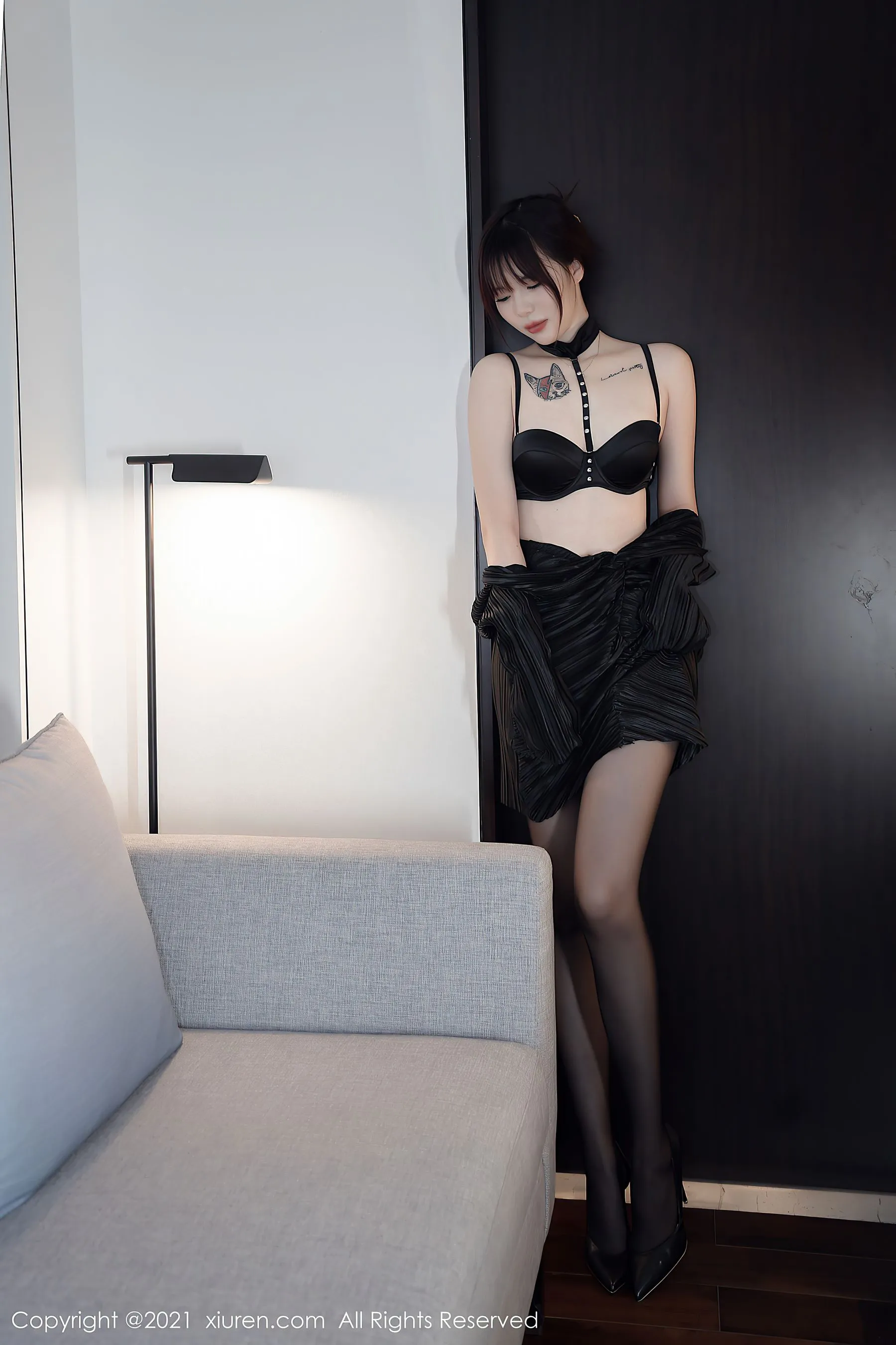图片[5]-秀人 No.4080 Arude薇薇-COS写真在线网