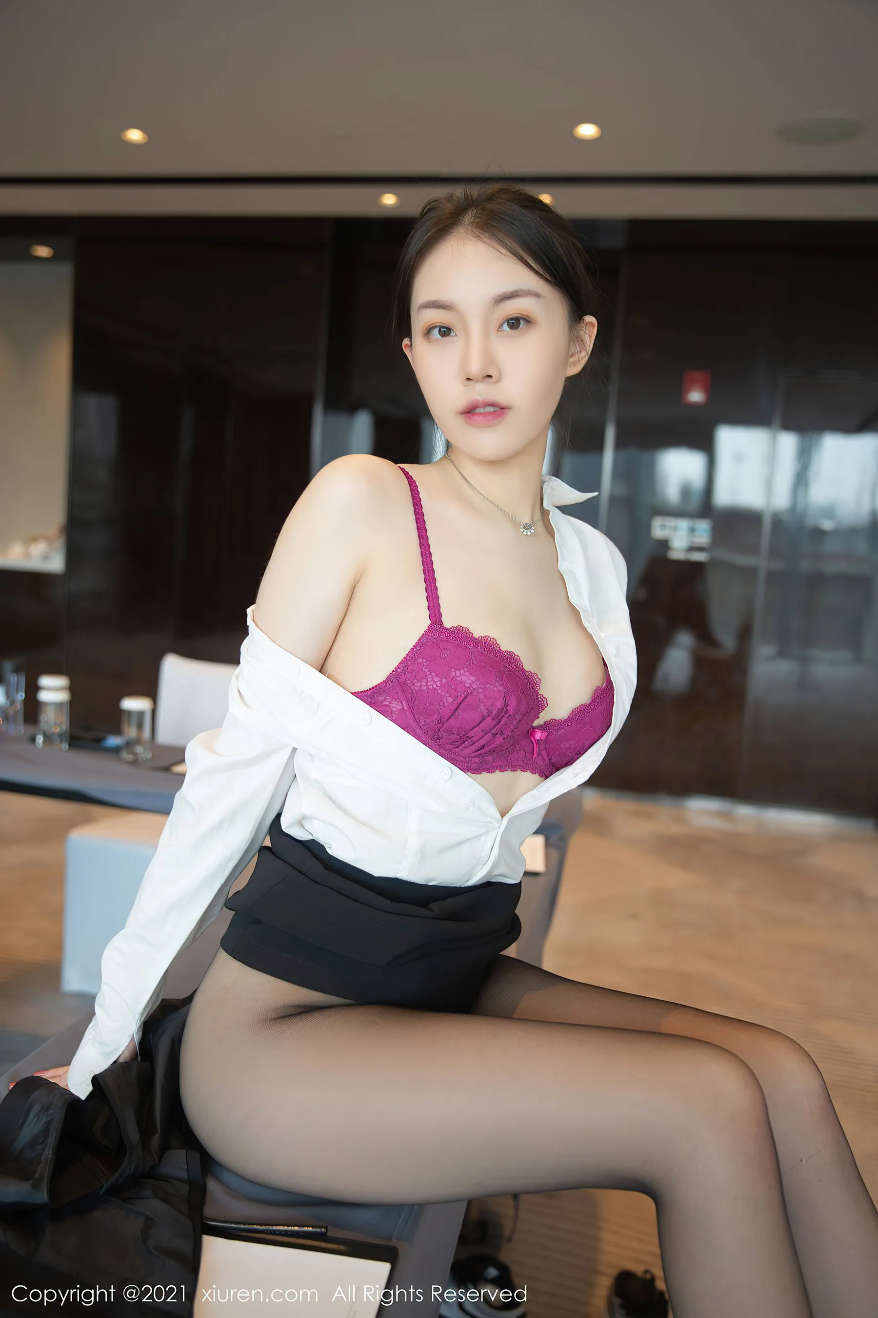 图片[2]-秀人 No.4083 一颗甜蛋黄a-COS写真在线网
