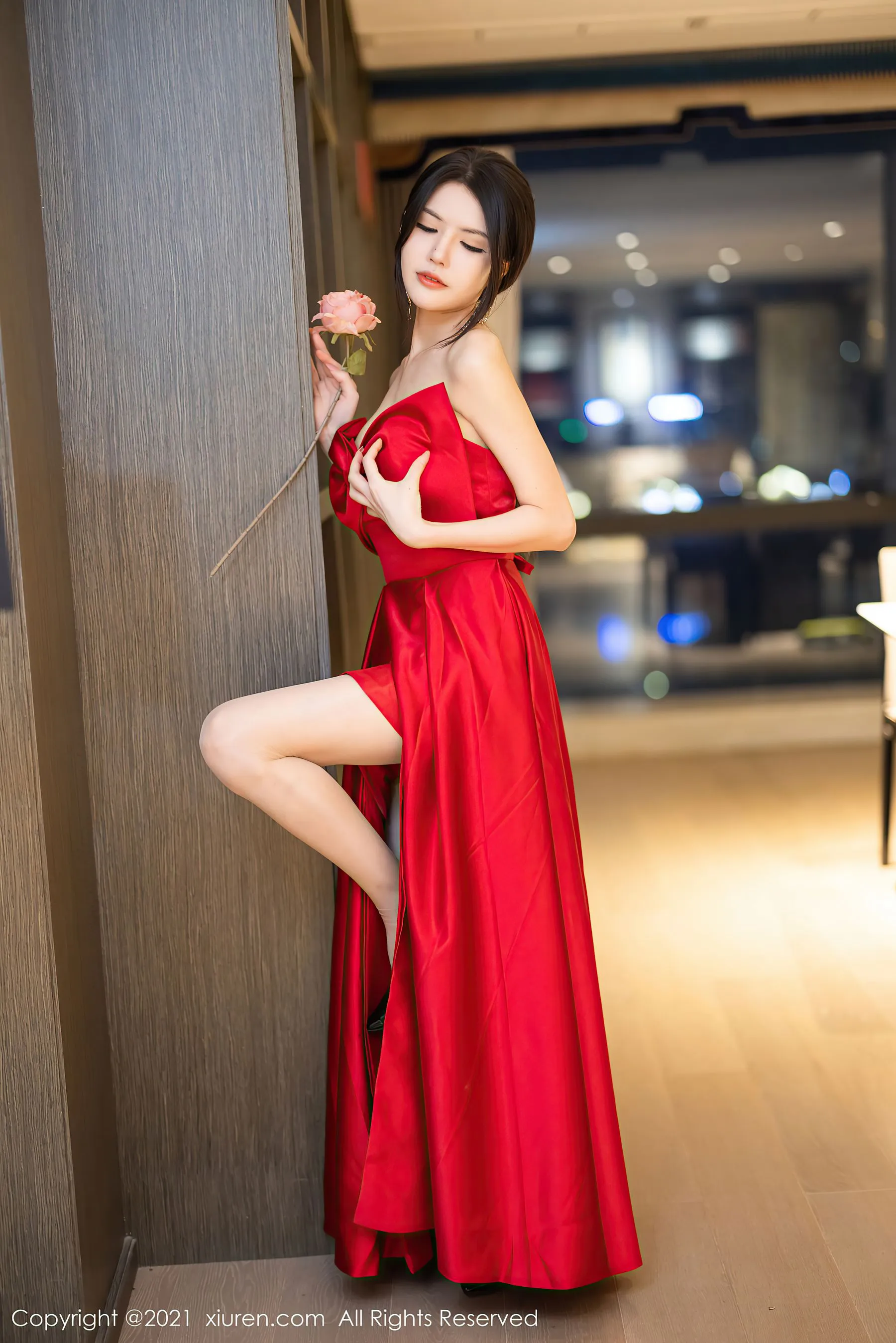 图片[2]-秀人 No.4133 媛媛酱belle-COS写真在线网