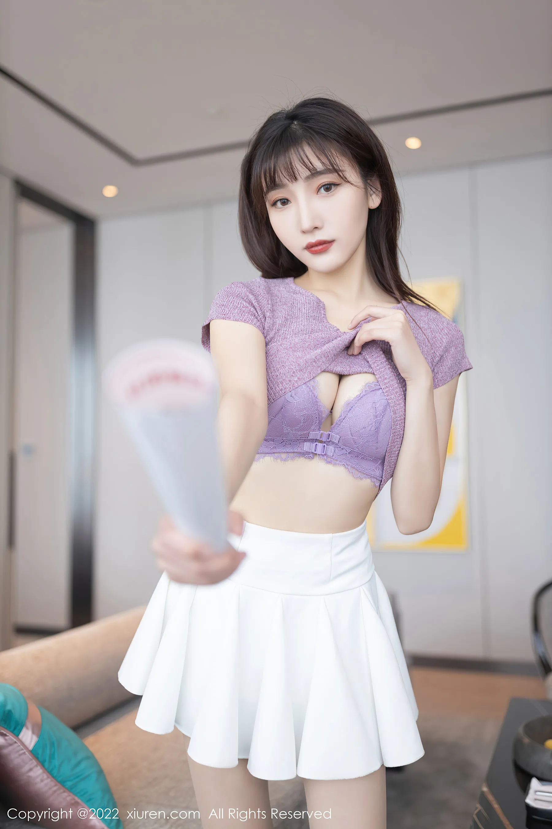 图片[2]-秀人网 No.4570 陆萱萱 清纯美腿大学生-COS写真在线网