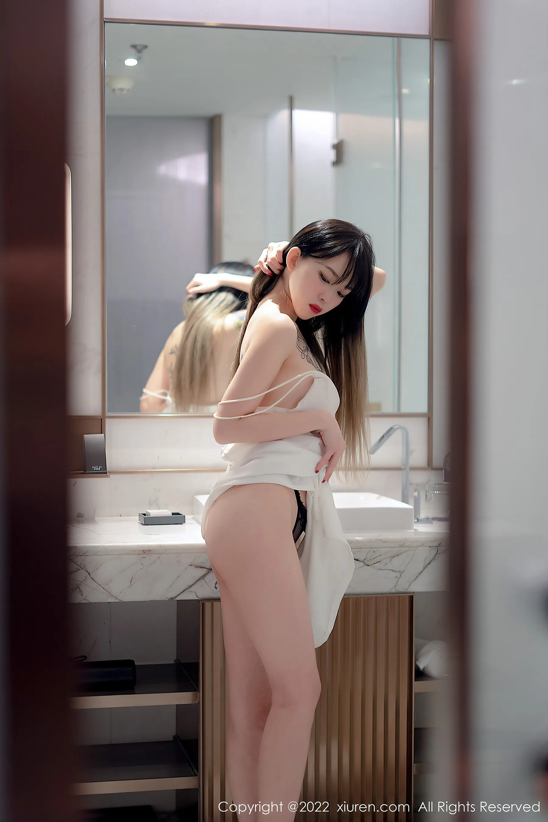 图片[2]-秀人网 No.4611 奶瓶. 淑女美腿长裙薄纱-COS写真在线网