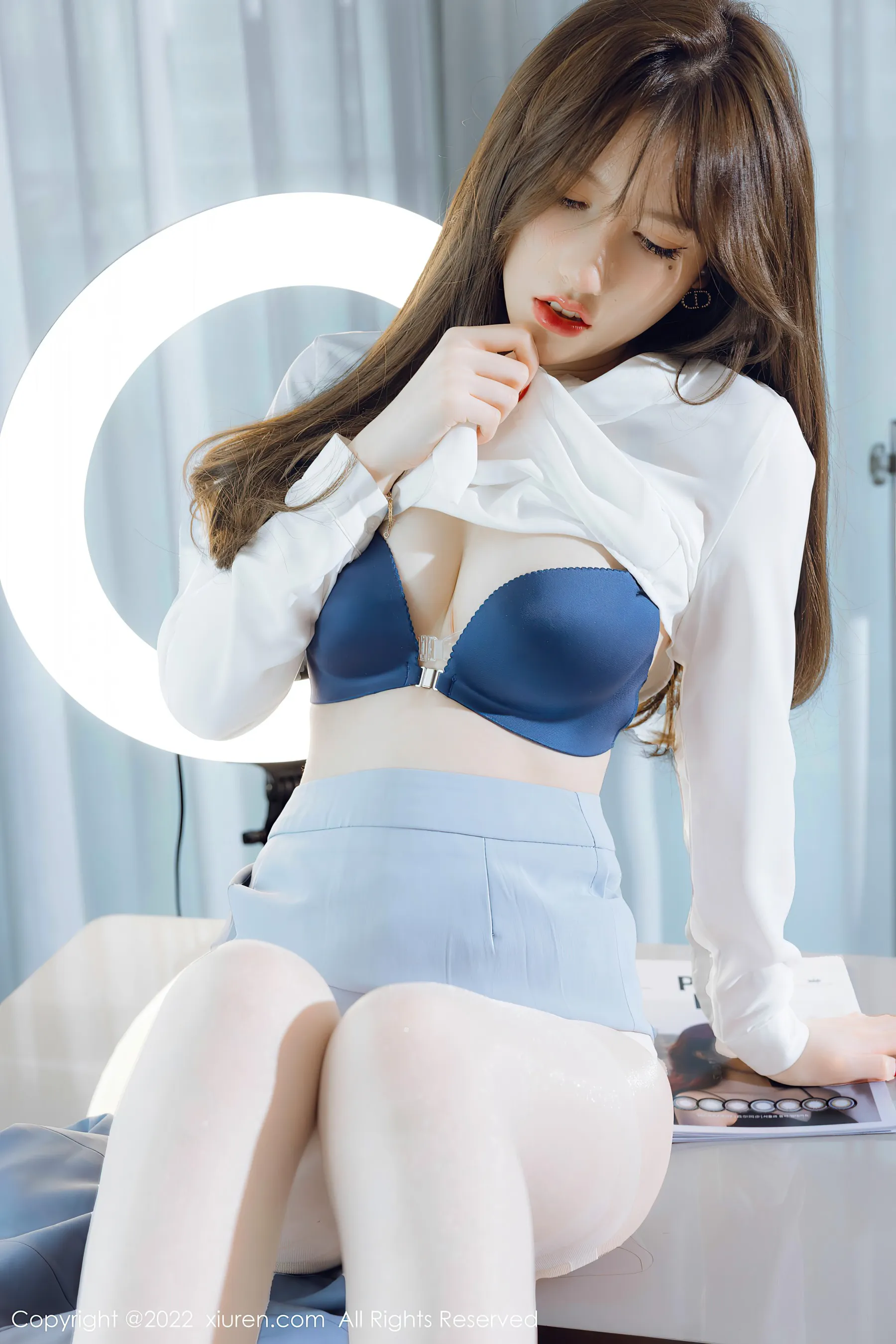 图片[5]-秀人网 No.4658 美桃酱 丝袜美臀-COS写真在线网