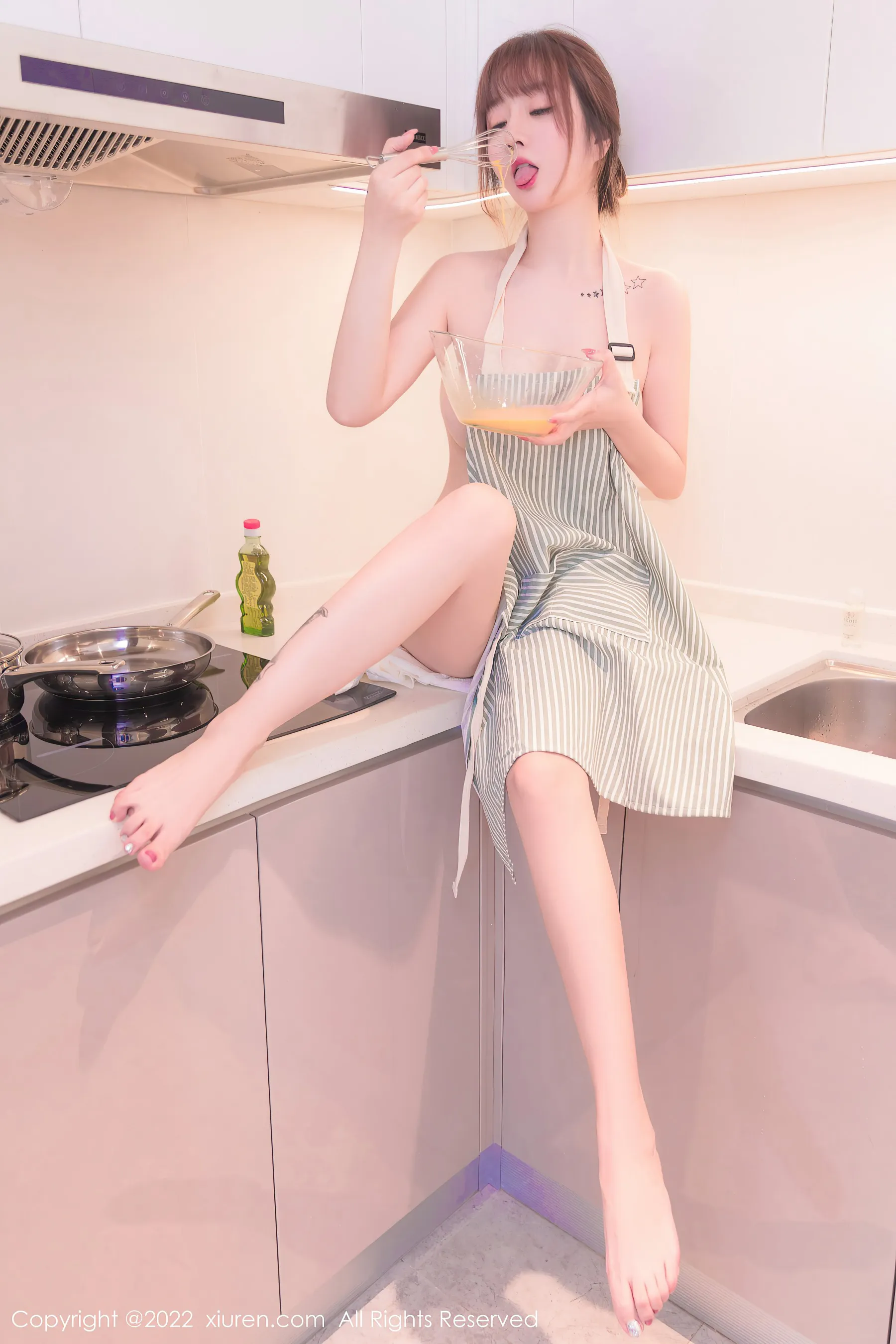 图片[5]-秀人网 No.4706 王雨纯 居家美臀写真-COS写真在线网