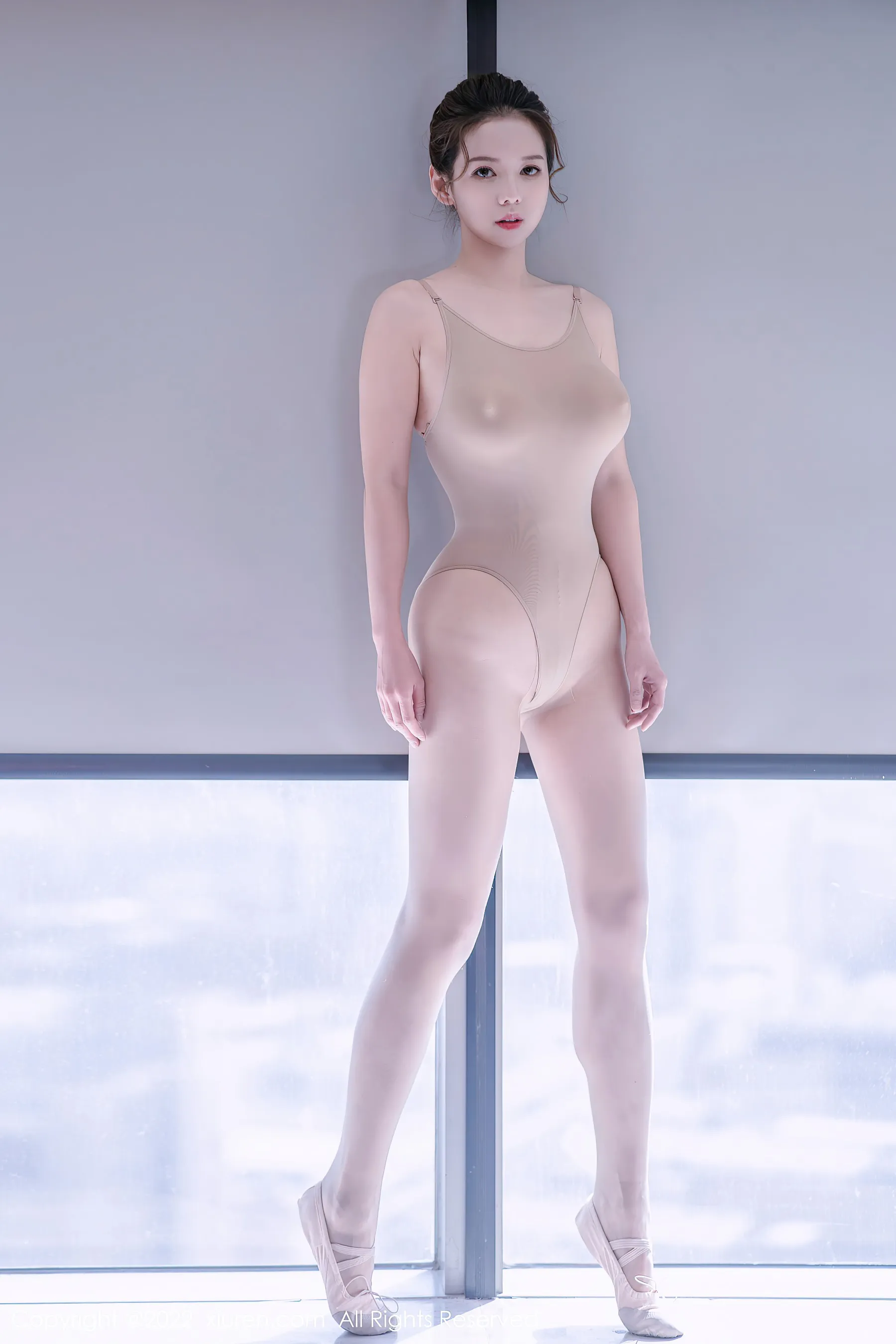 图片[5]-秀人网 No.4722 大美媚京 新人美臀-COS写真在线网
