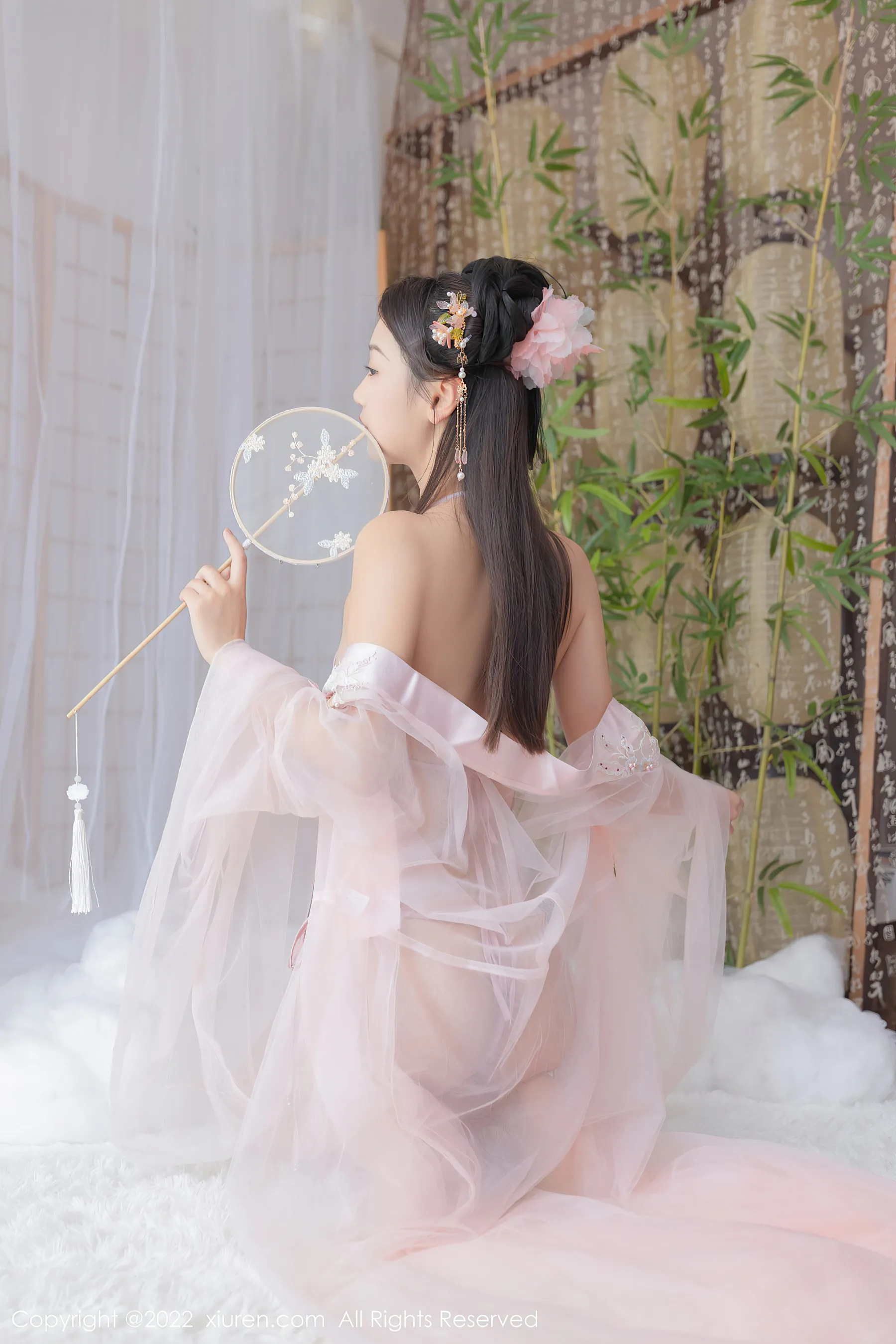 图片[3]-秀人网 No.4749 唐安琪 古装美腿写真-COS写真在线网