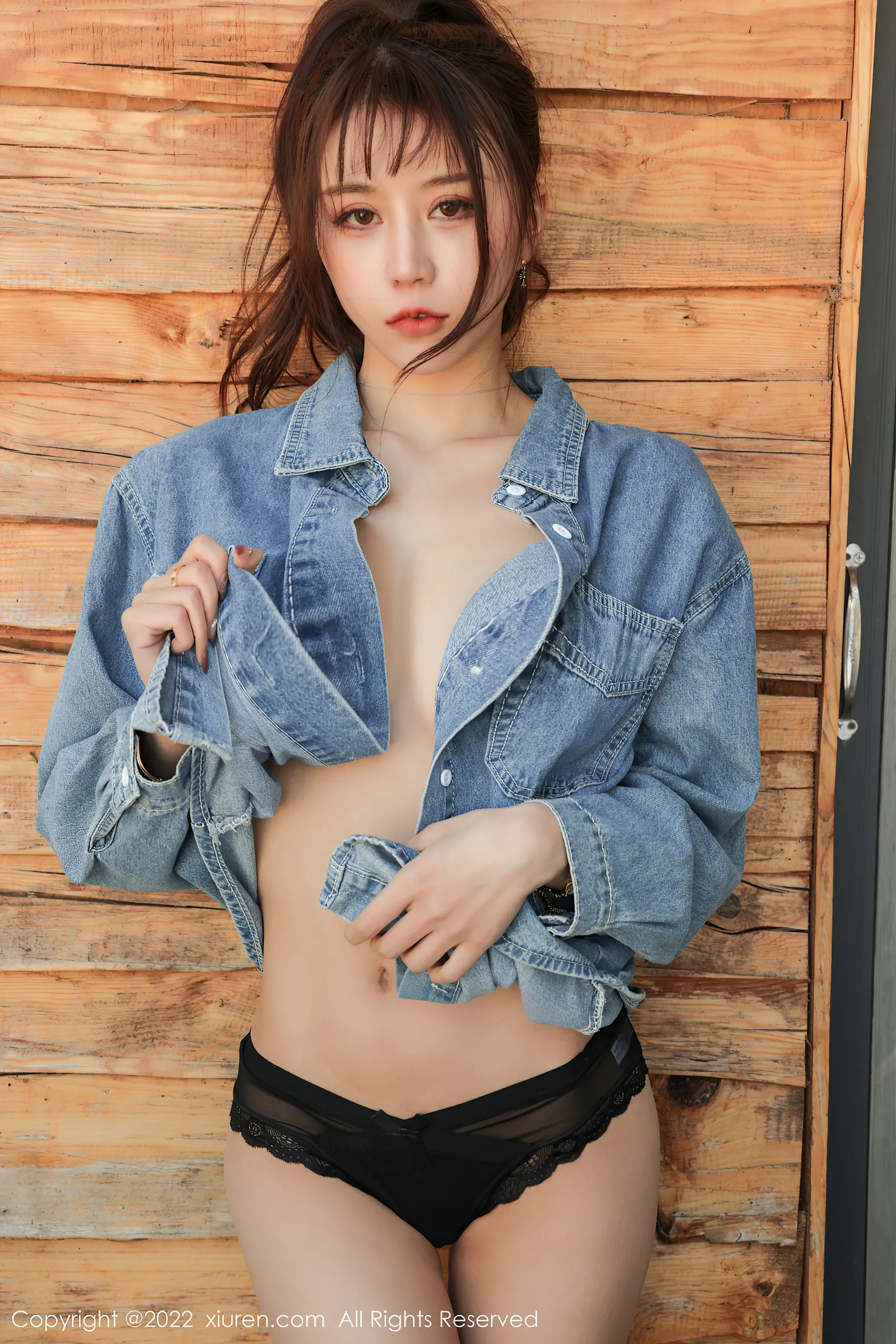 图片[4]-秀人网 No.4804 tina_甜仔 大理户外旅拍-COS写真在线网