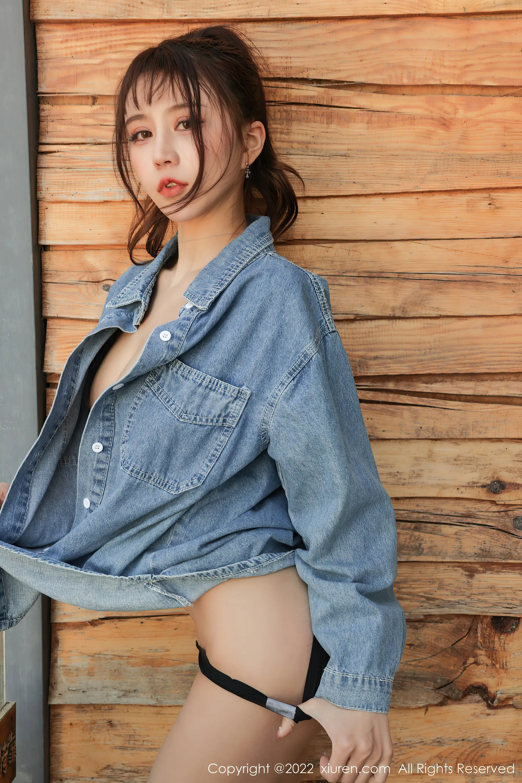 图片[6]-秀人网 No.4804 tina_甜仔 大理户外旅拍-COS写真在线网