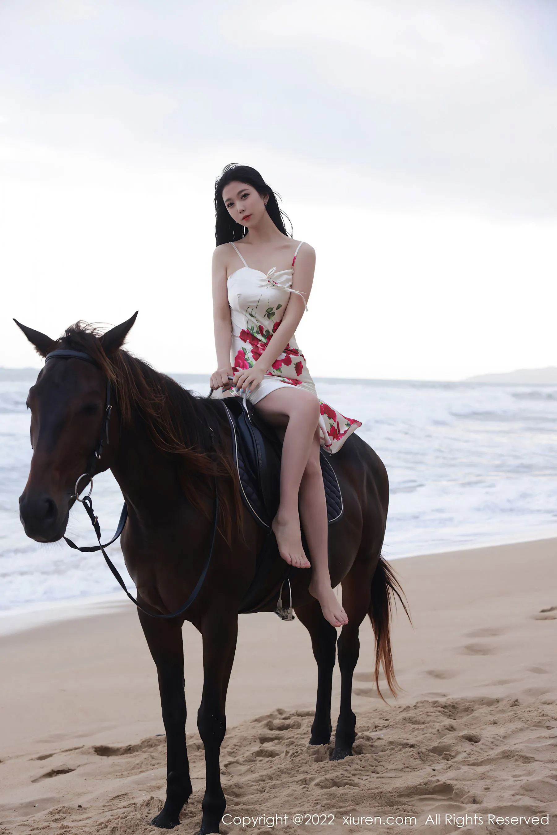图片[2]-秀人网 No.4915 李雅柔182CM 海边美女性感写真-COS写真在线网