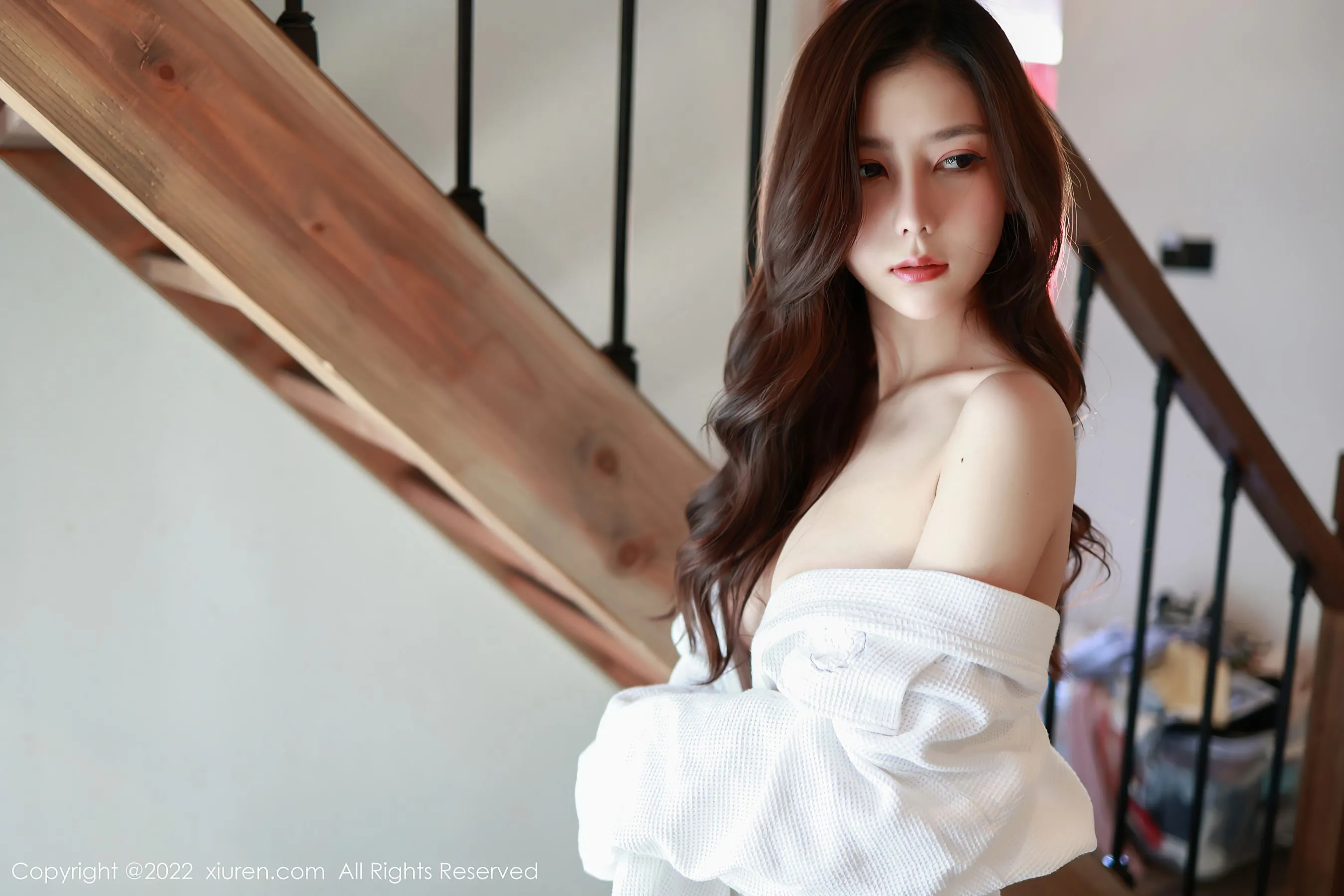 图片[3]-秀人网 No.4932 尹甜甜 睡袍美腿-COS写真在线网