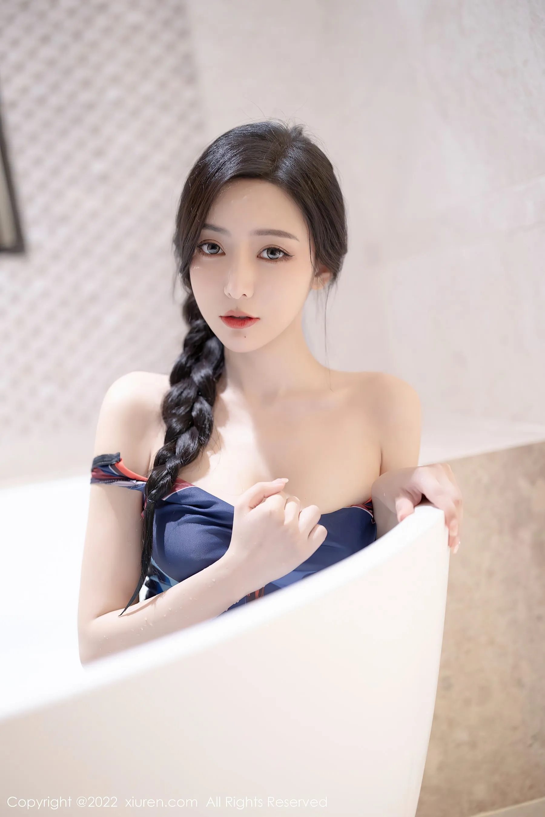 图片[5]-秀人网 No.5074 王馨瑶yanni-COS写真在线网