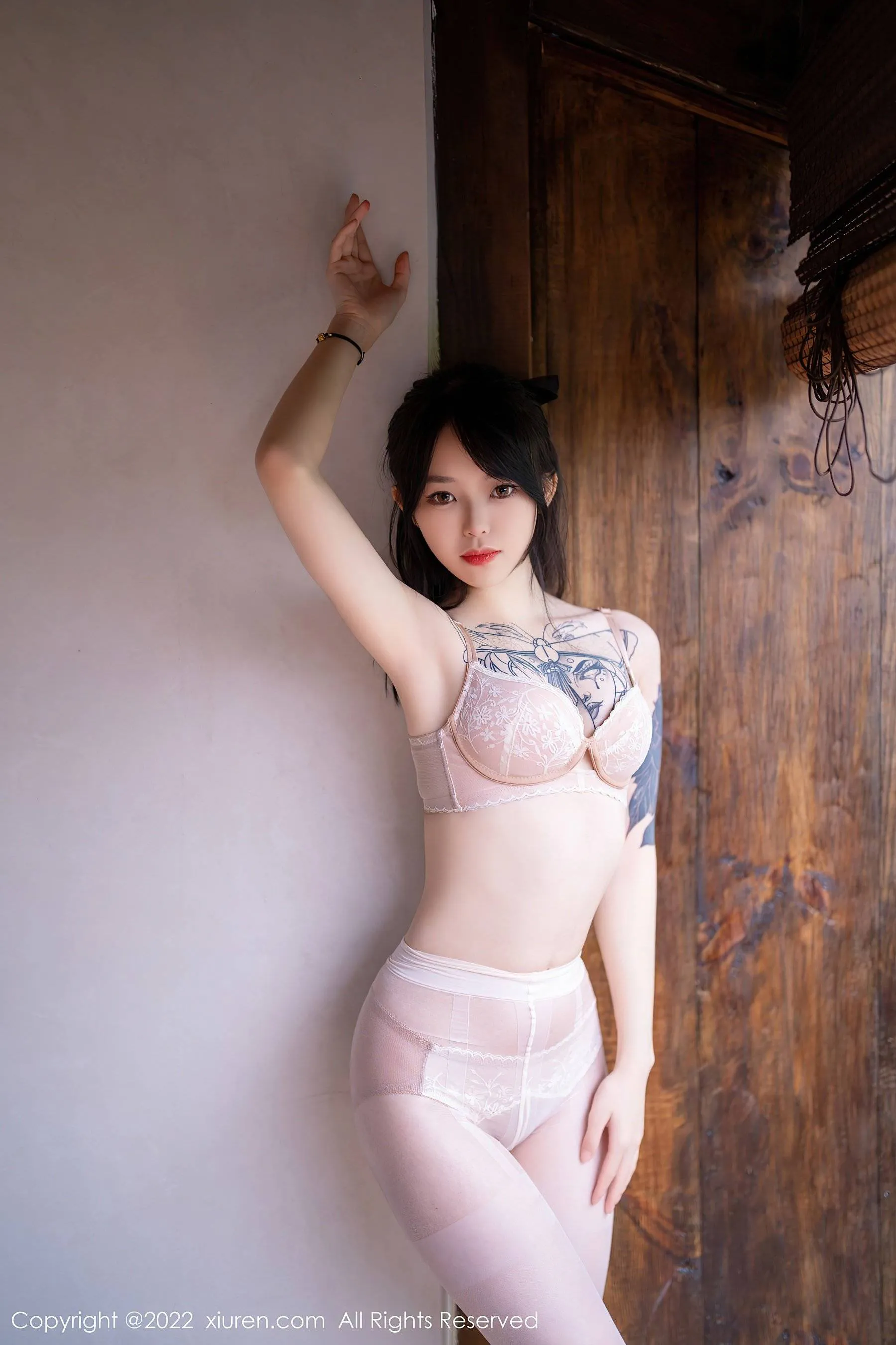 图片[4]-秀人网 No.5327 奶瓶子-COS写真在线网