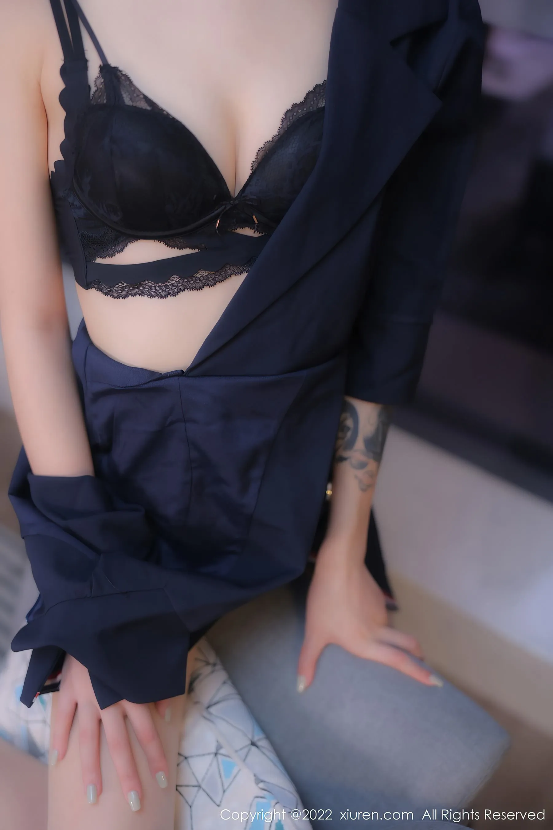 图片[3]-秀人网 No.5329 77qiqi 美腿丝袜-COS写真在线网