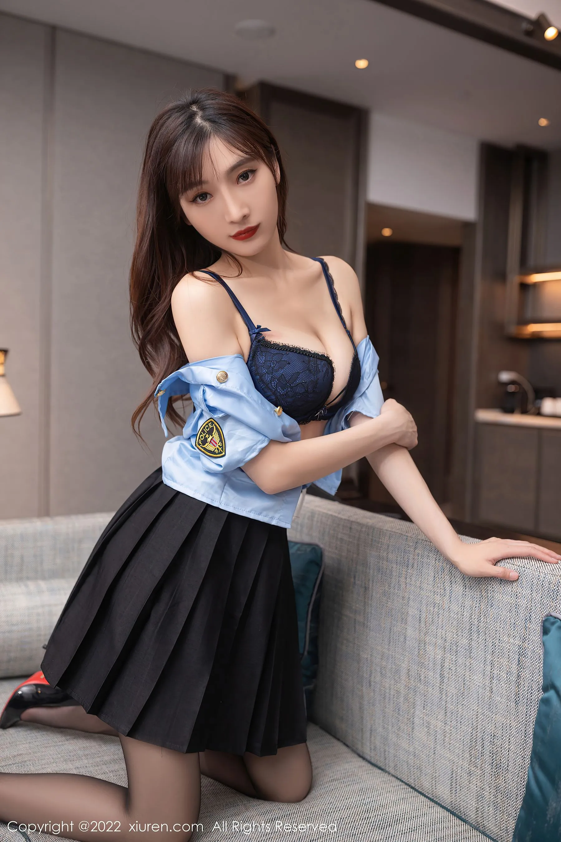 图片[6]-秀人网 No.5461 陆萱萱 制服美腿-COS写真在线网