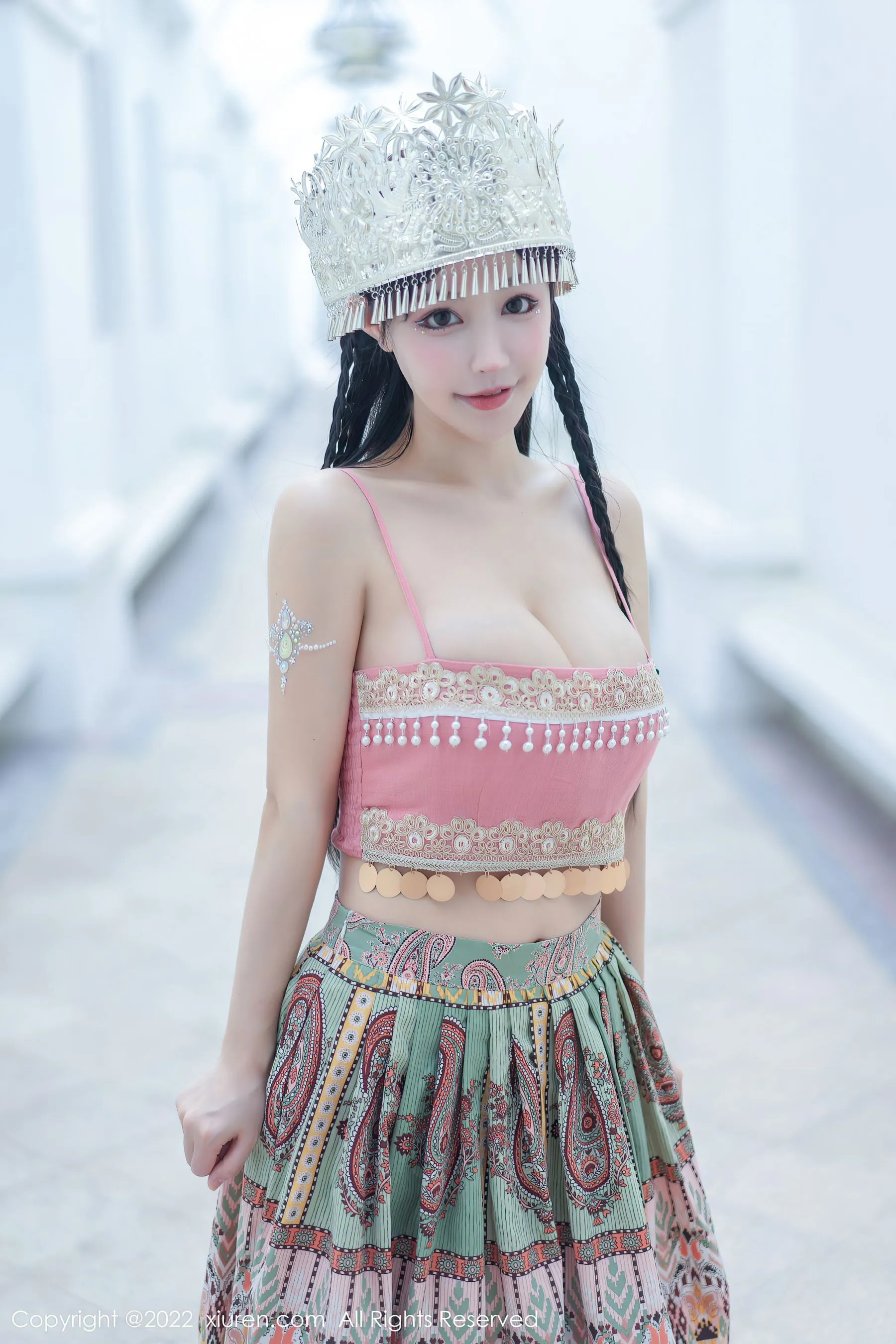 图片[2]-秀人网 No.5615 朱可儿Flora-COS写真在线网