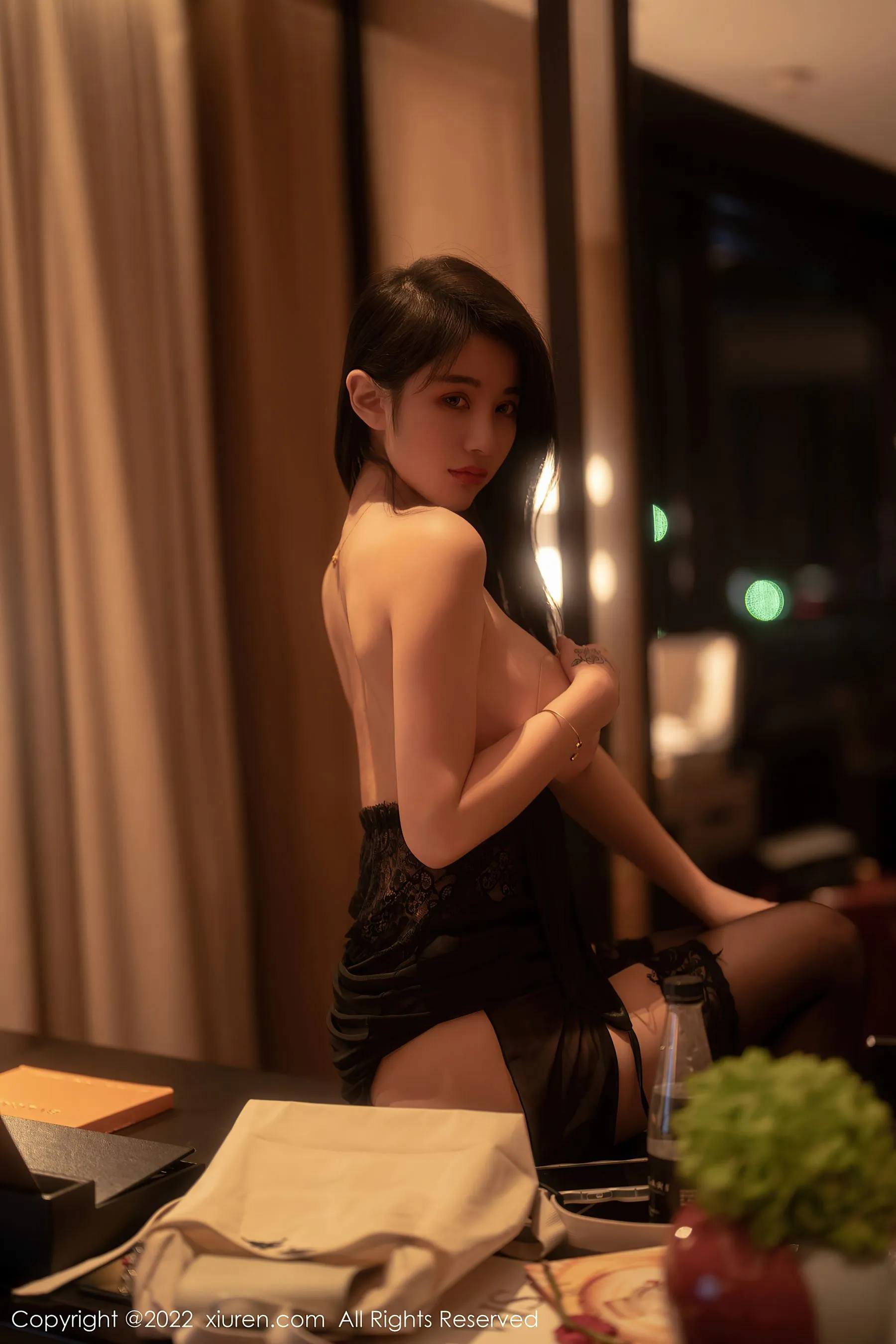 图片[5]-秀人网 No.5722 美七Mia-COS写真在线网