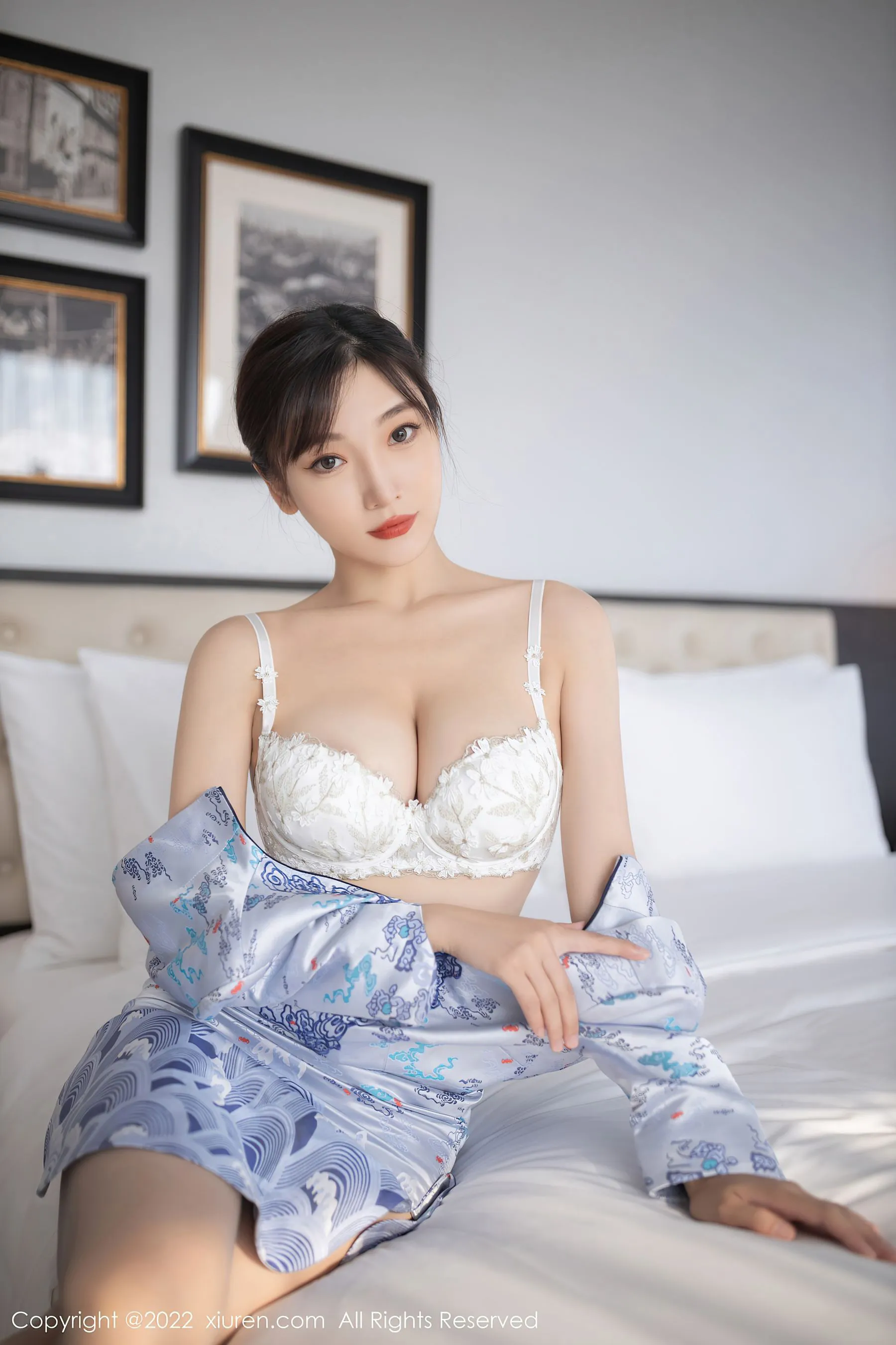 图片[4]-秀人网 No.5739 陆萱萱 旗袍白色内衣-COS写真在线网