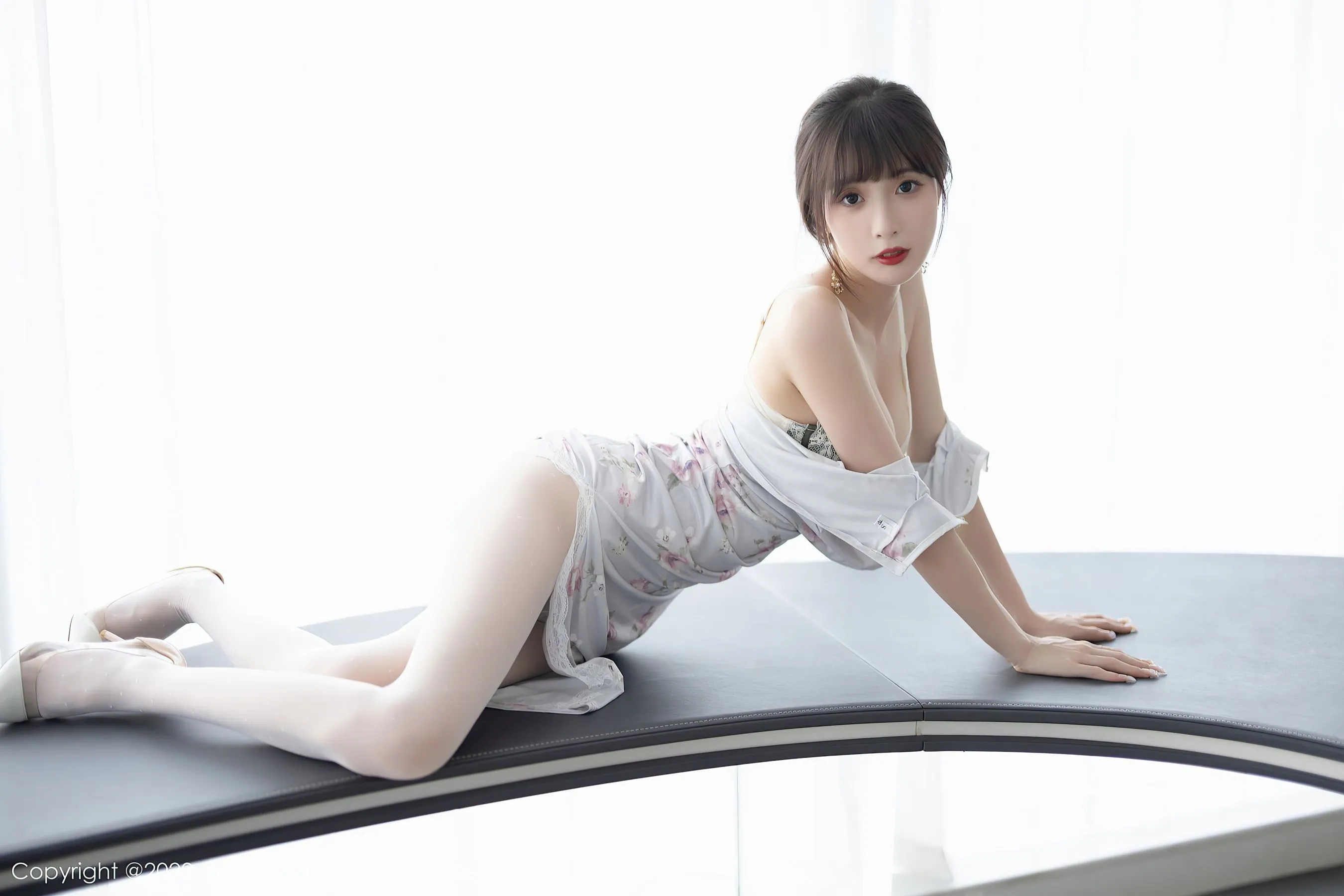 图片[4]-秀人网 No.5757 林星阑 旗袍美腿-COS写真在线网