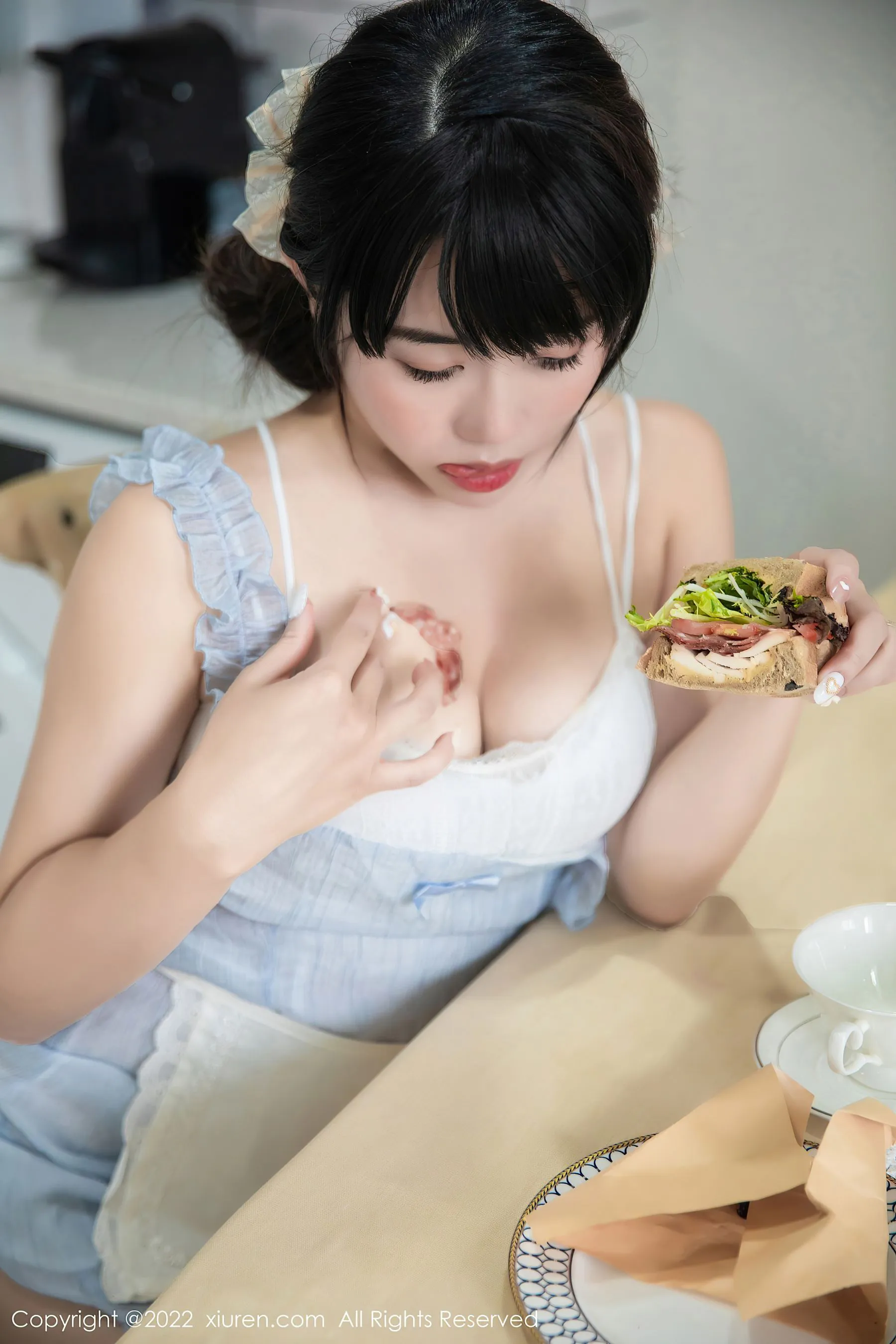 图片[6]-秀人网 No.5834 严利娅Yuliya 丰腴美臀-COS写真在线网