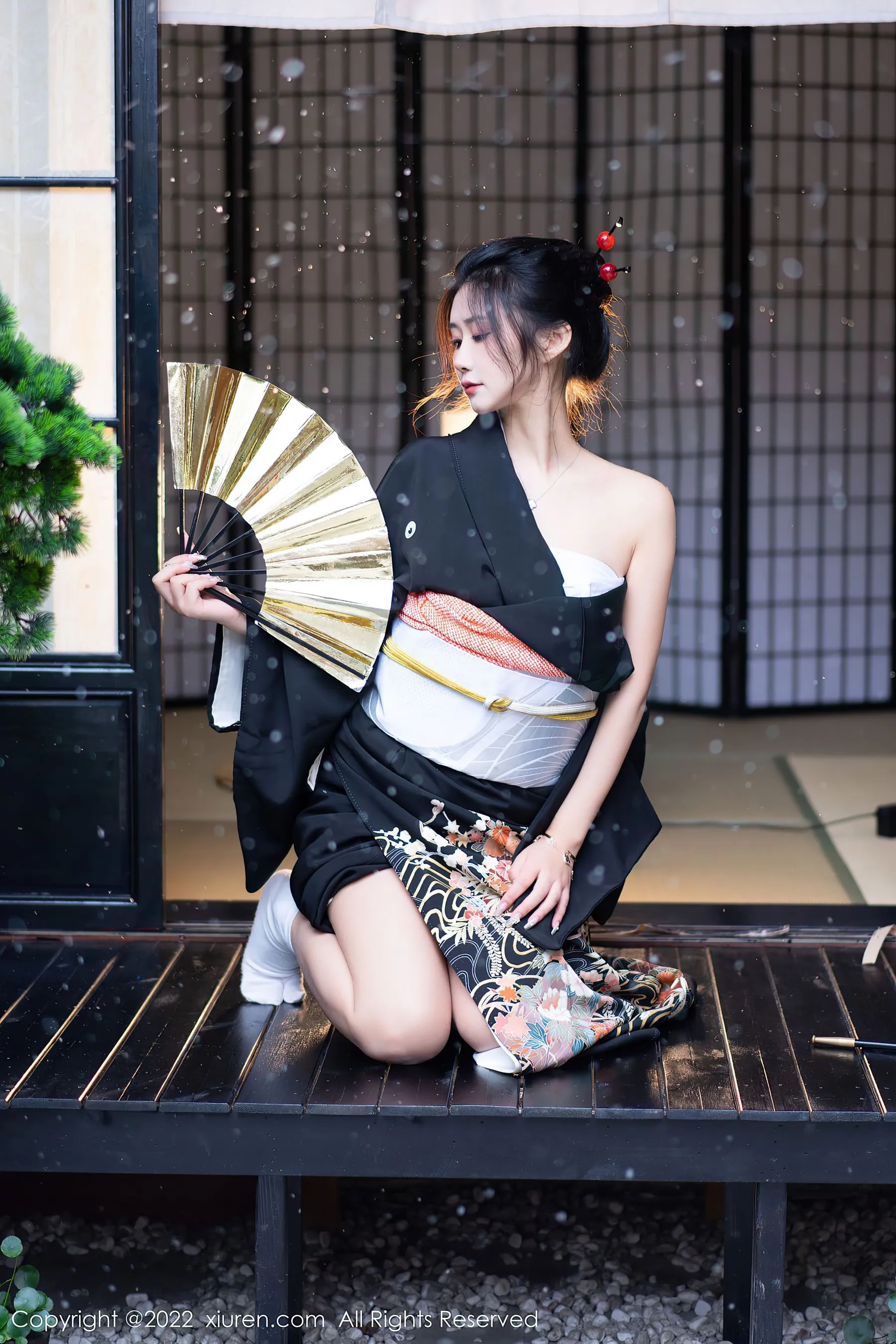 图片[6]-秀人网 No.5932 laura阿姣 和服美腿-COS写真在线网