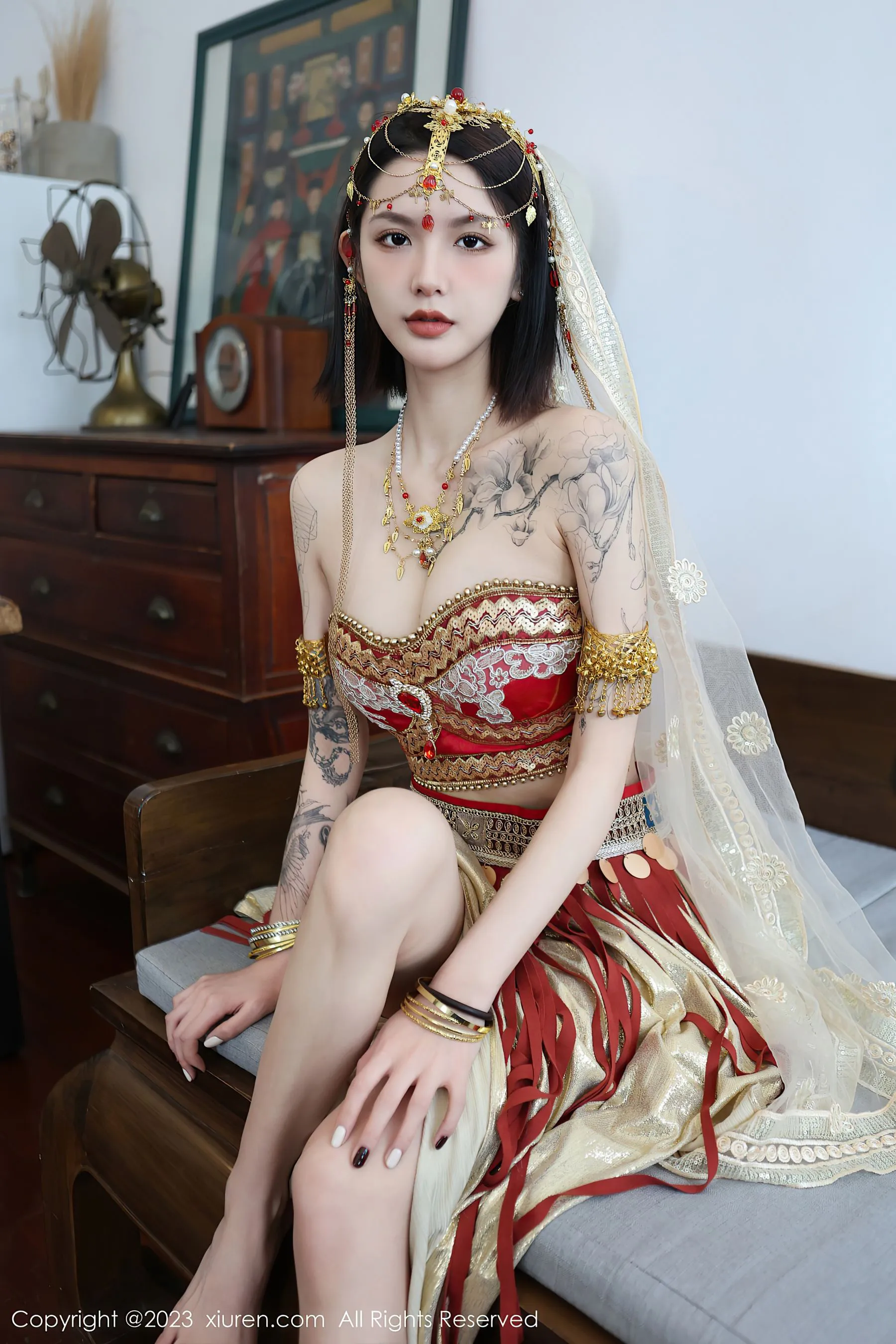 图片[3]-秀人网 No.6240 乔一一 异域风情-COS写真在线网