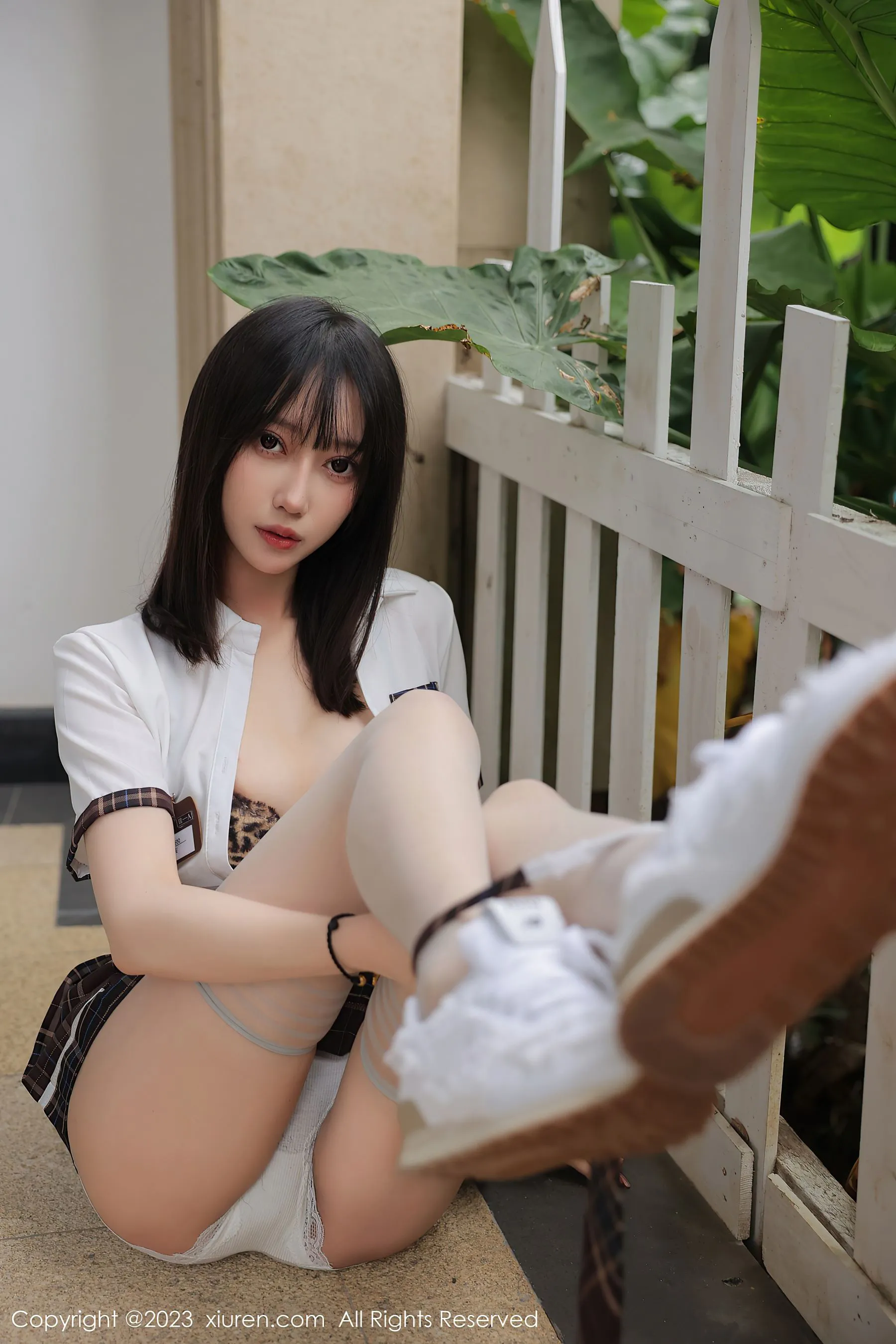图片[5]-秀人网 No.6292 玥儿玥er 短裙美腿-COS写真在线网