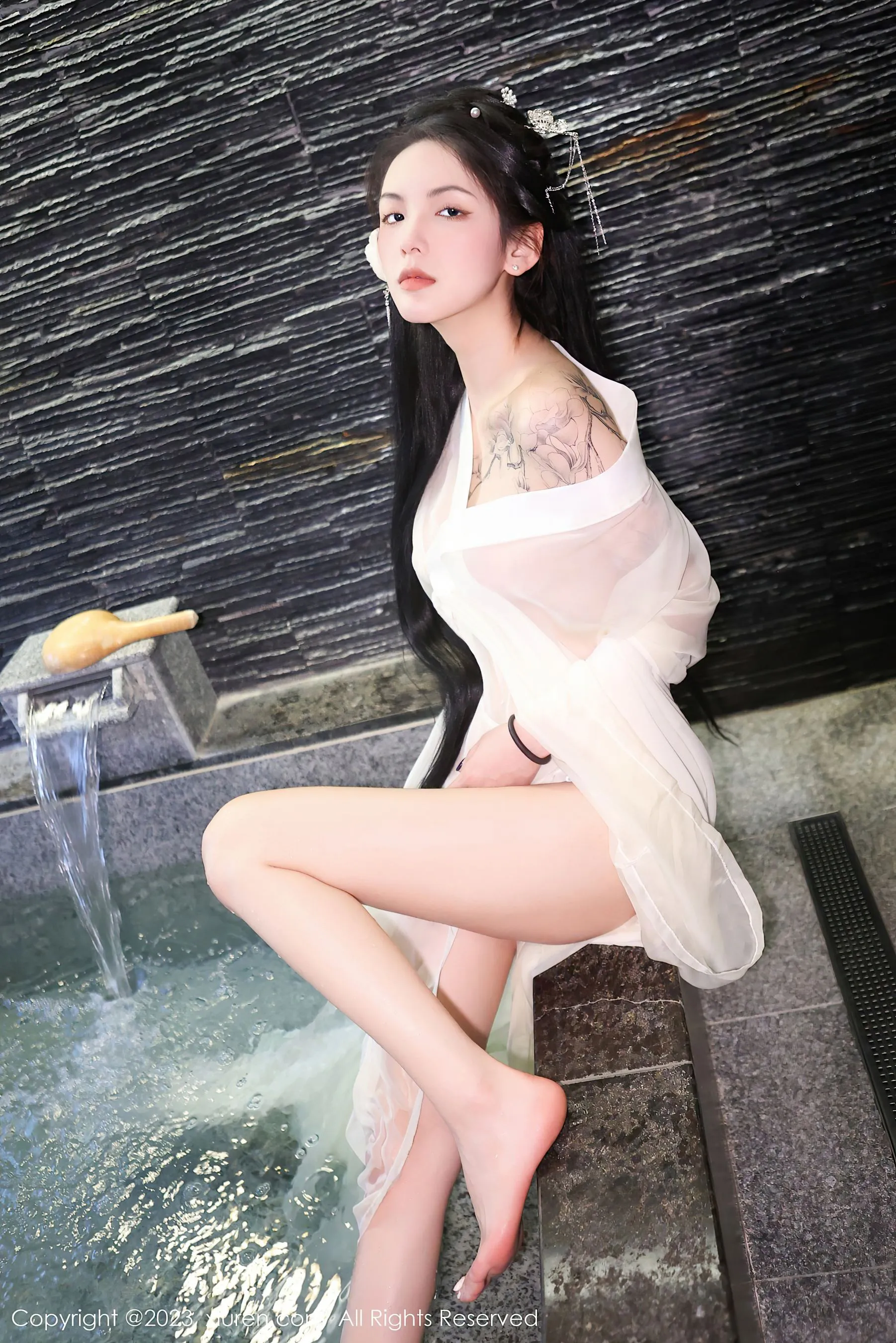 图片[6]-秀人网 No.6430 乔一一 古装美腿-COS写真在线网