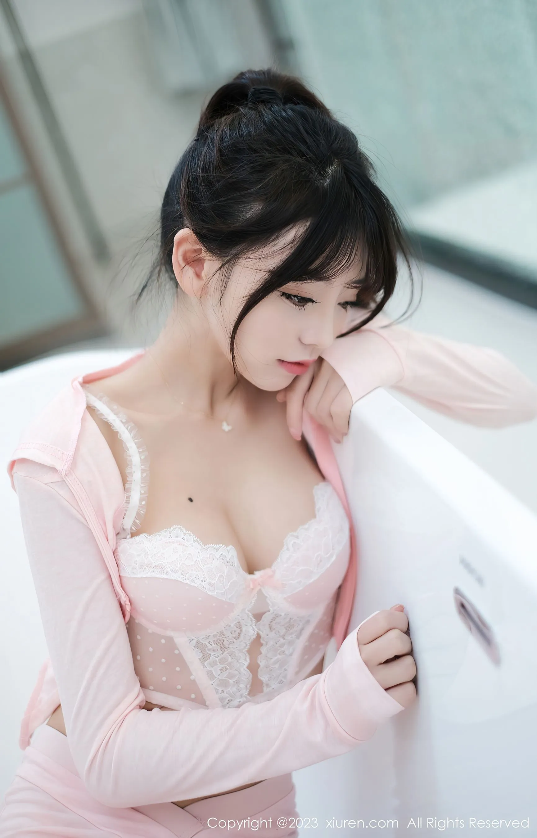 图片[6]-秀人网 No.6490 佘贝拉Bella 清纯美腿-COS写真在线网