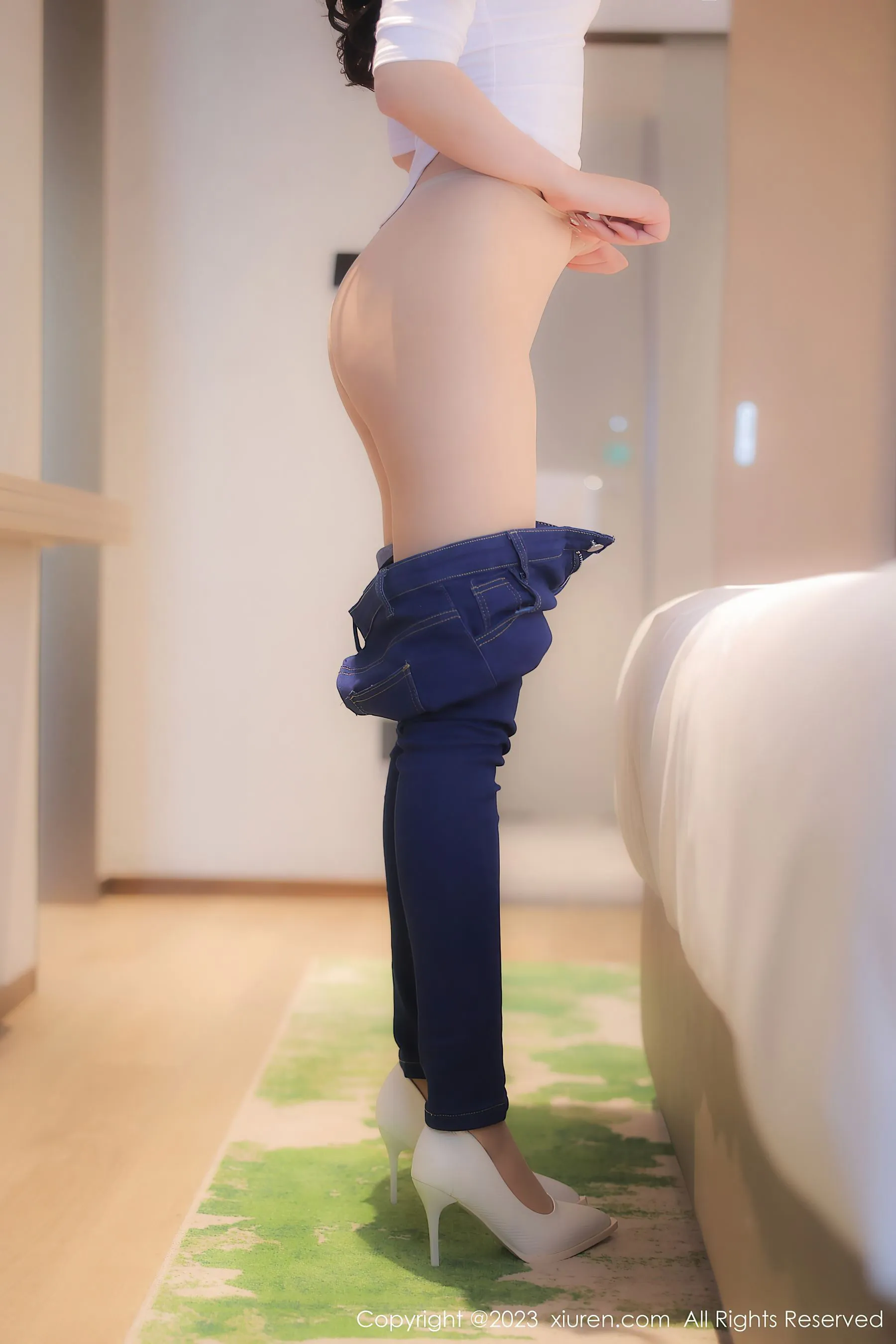 图片[6]-秀人网 No.6570 江真真 牛仔裤美臀-COS写真在线网