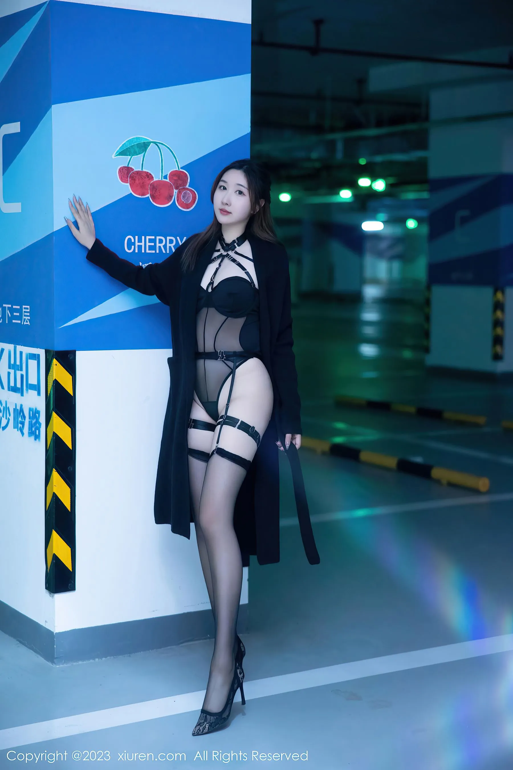 图片[4]-秀人网 No.6650 江真真 黑丝美臀-COS写真在线网