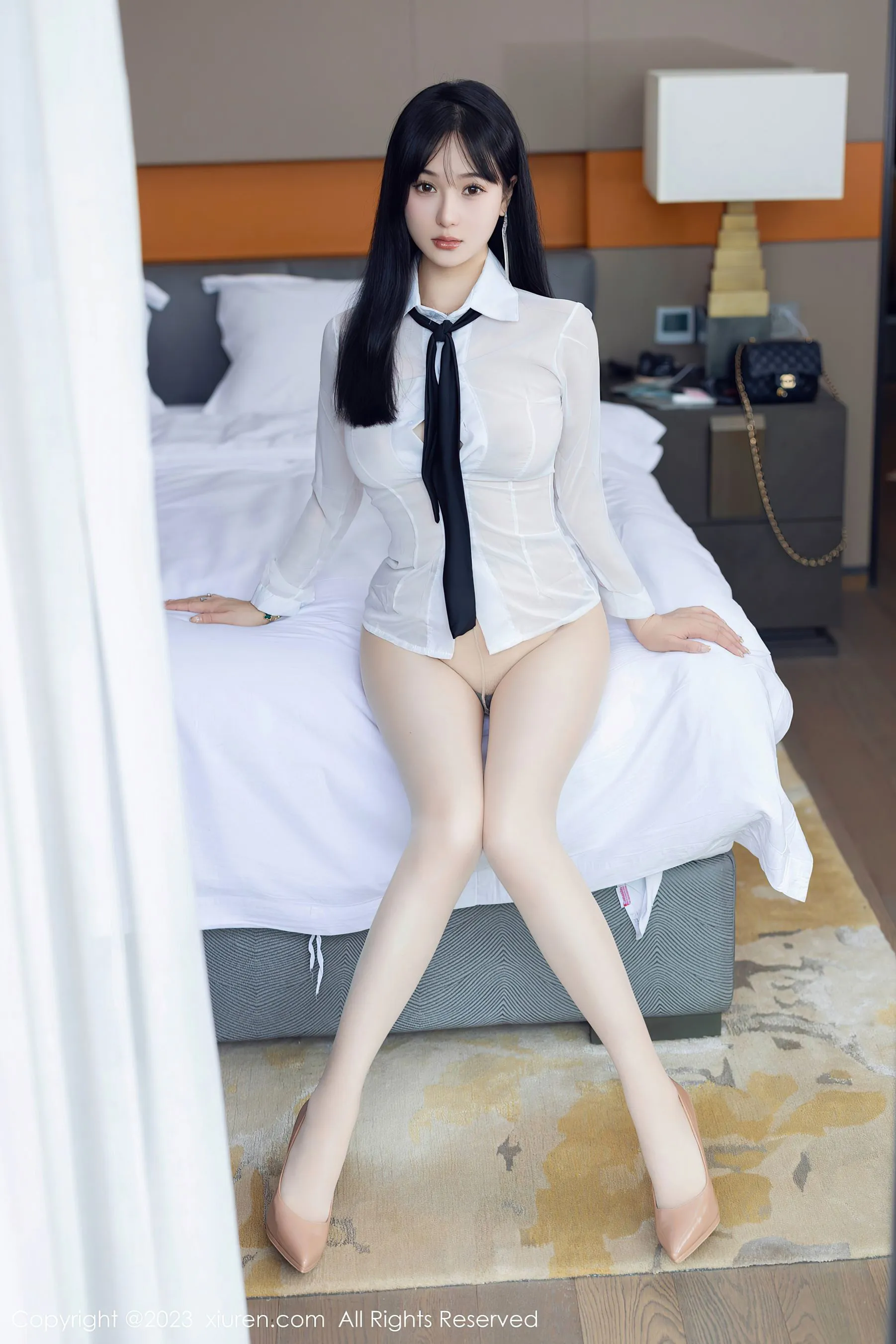 图片[2]-秀人网 No.6710 柚琪Rich 新人美臀-COS写真在线网