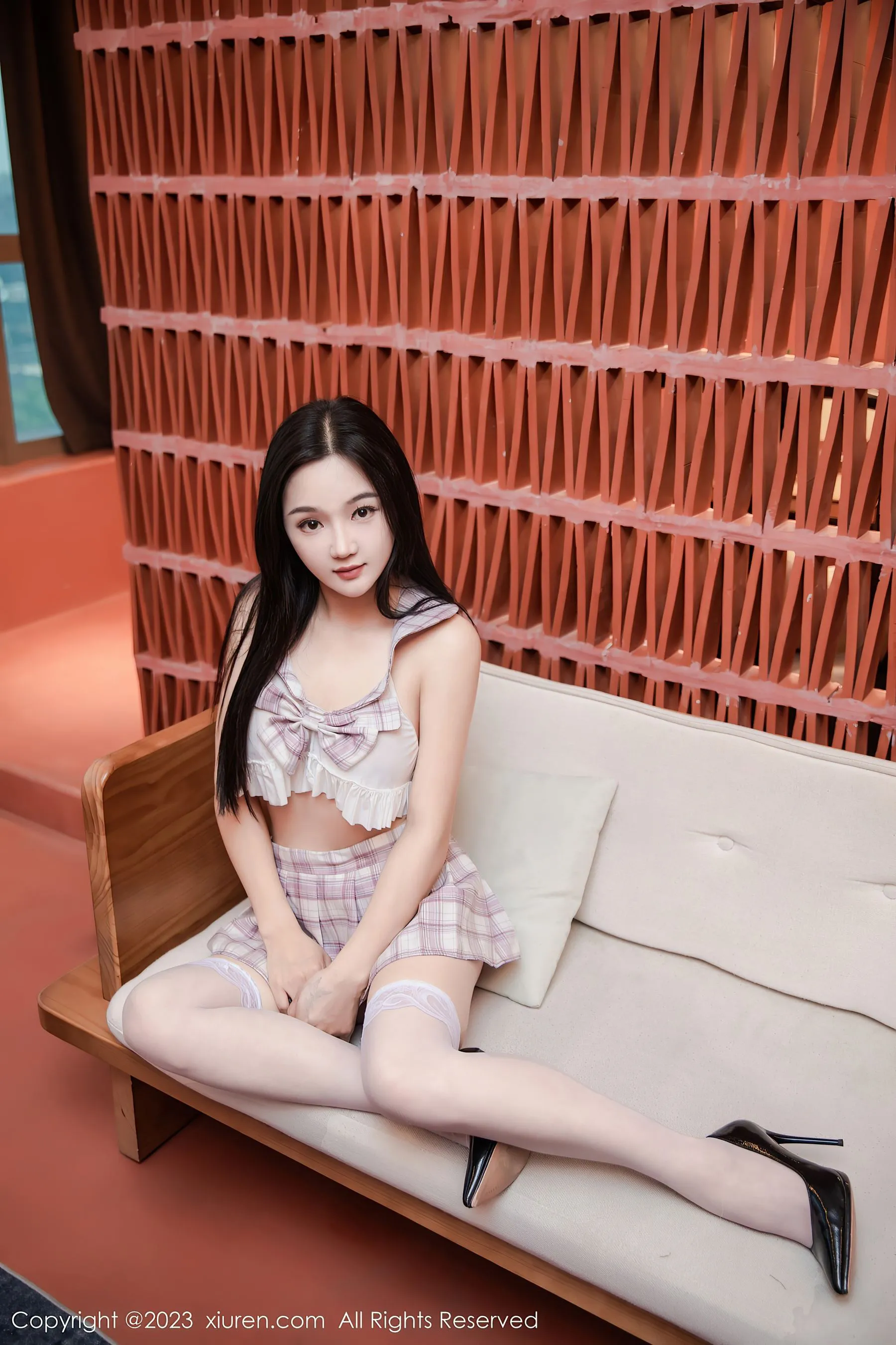 图片[4]-秀人网 No.6733 慕嫣然Lancy 新人美臀-COS写真在线网