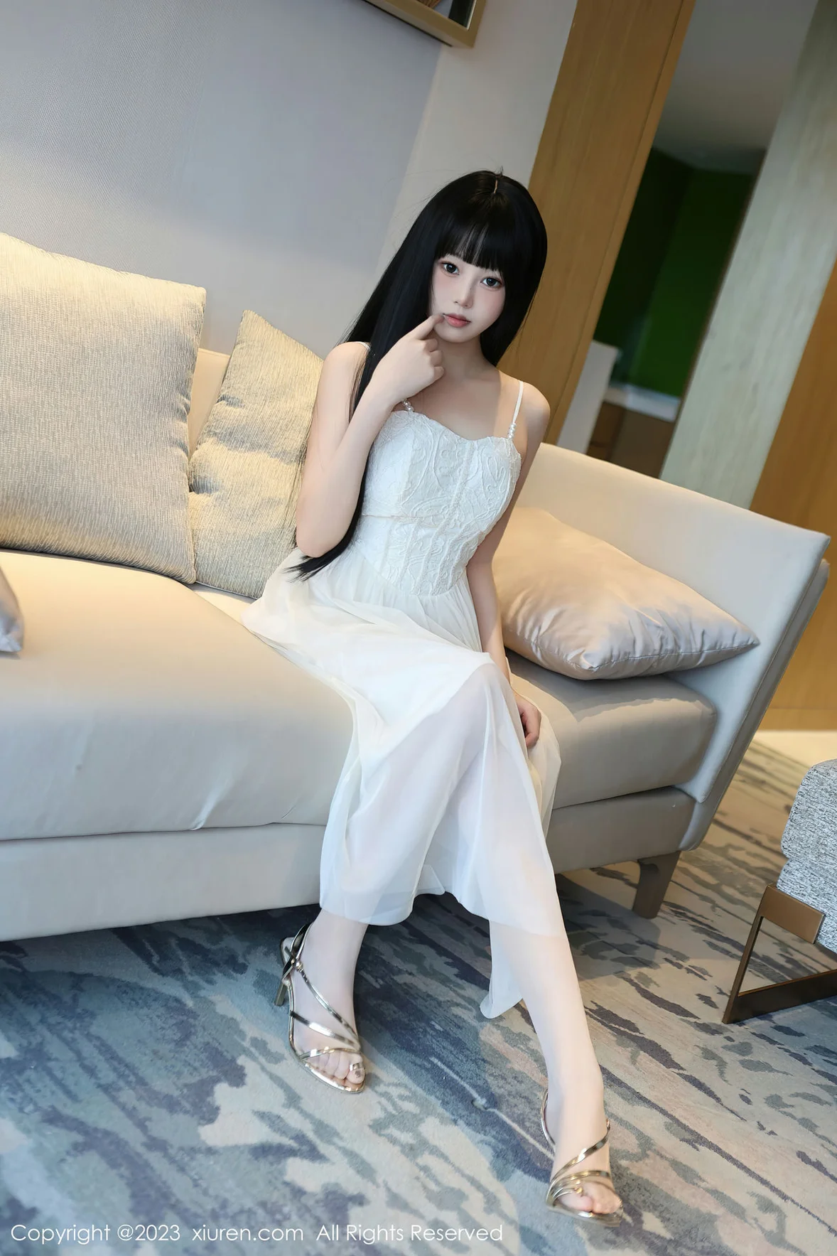图片[3]-XiuRen 秀人 No.6828 早川京子 连衣长裙性感写真 [80P]-COS写真在线网