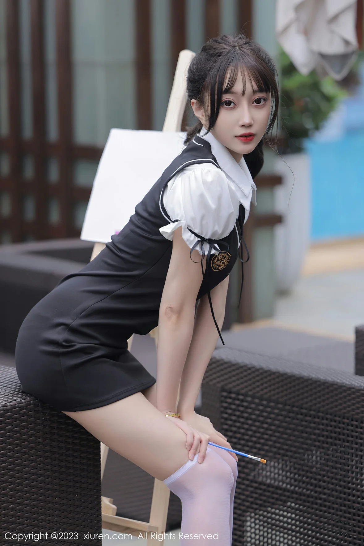 图片[4]-XiuRen 秀人 No.6889 玥儿玥er 黑色背带裙广州旅拍 [73P]-COS写真在线网