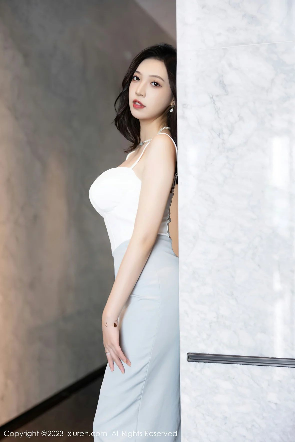 图片[5]-XiuRen 秀人 No.6898 郑颖姗Bev 白色蕾丝内衣性感写真 [83P]-COS写真在线网