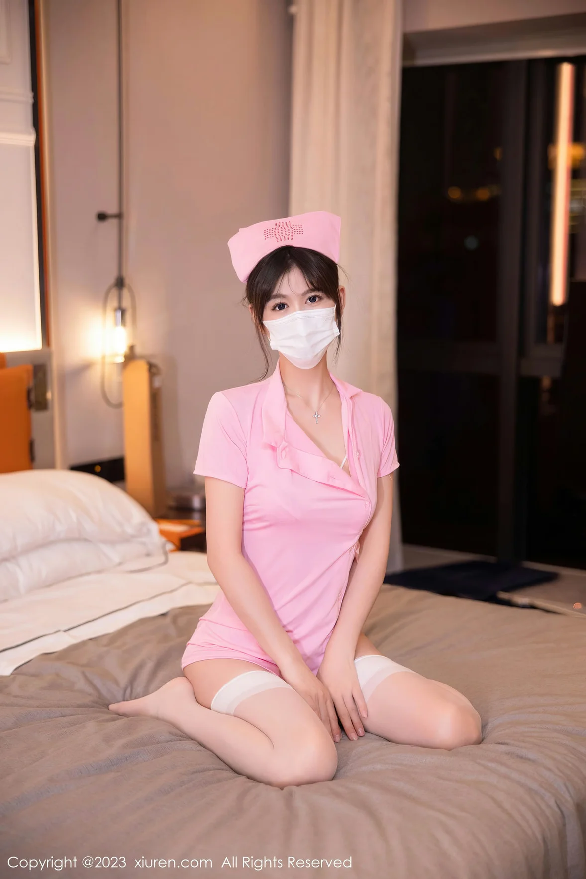 图片[4]-XiuRen 秀人 No.6910 李雅柔182CM 情趣护士服性感写真 [61P]-COS写真在线网