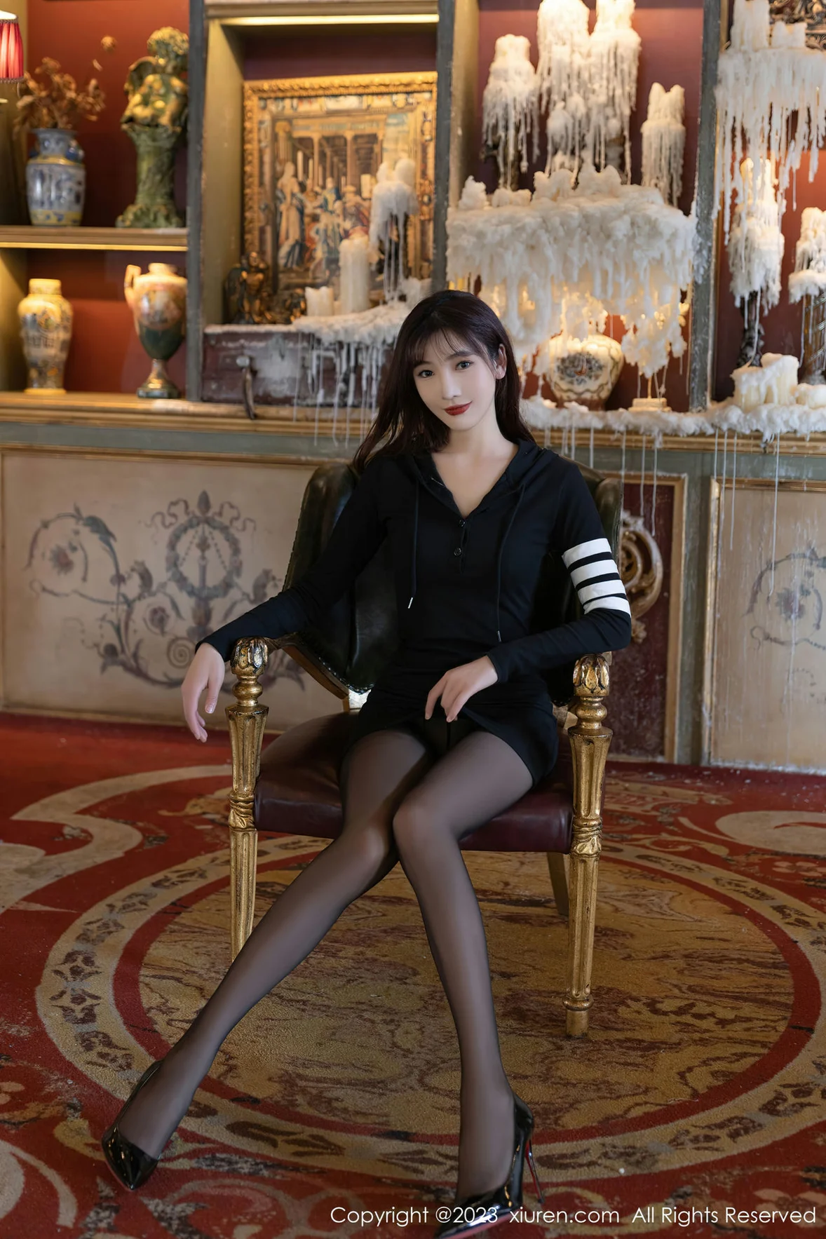 图片[2]-XiuRen 秀人 No.6925 陆萱萱 黑色运动裙性感写真 [83P]-COS写真在线网