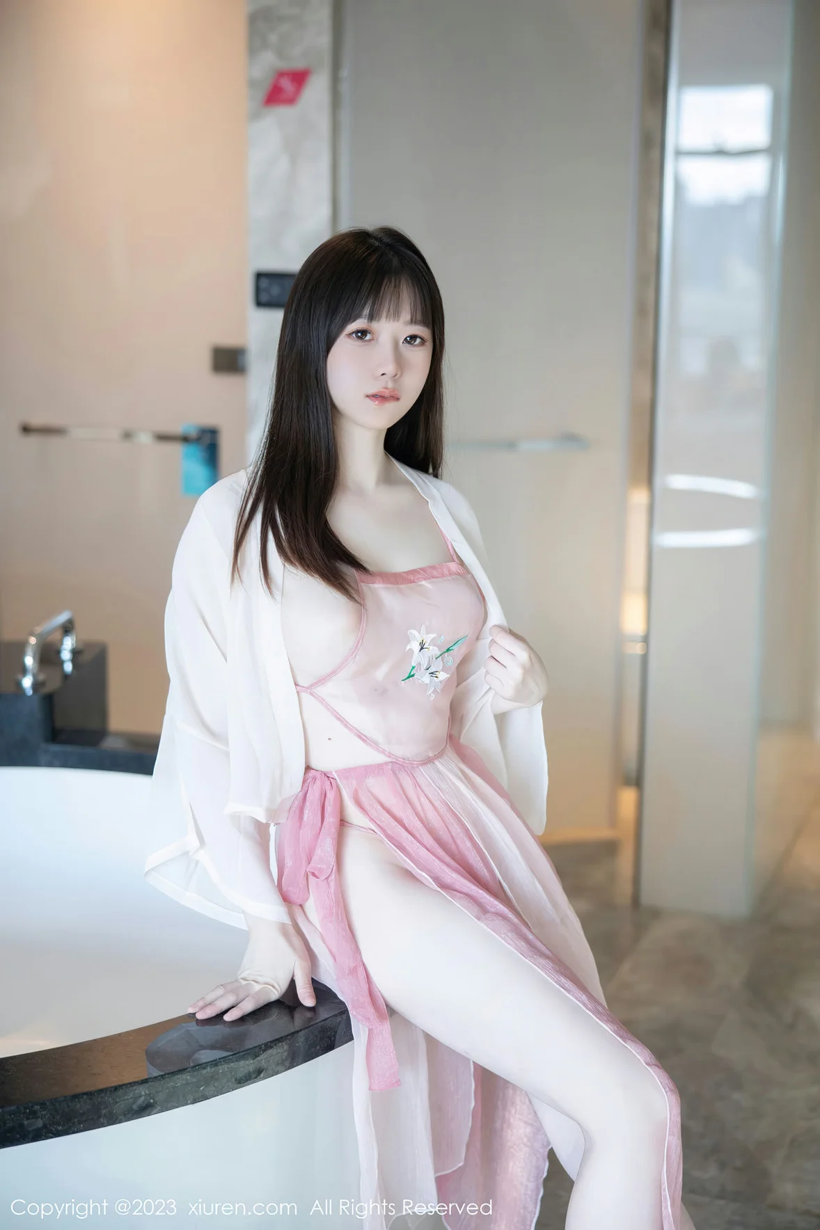 图片[4]-XiuRen 秀人 No.6926 林悠悠 首套写真粉色古装 [78P]-COS写真在线网